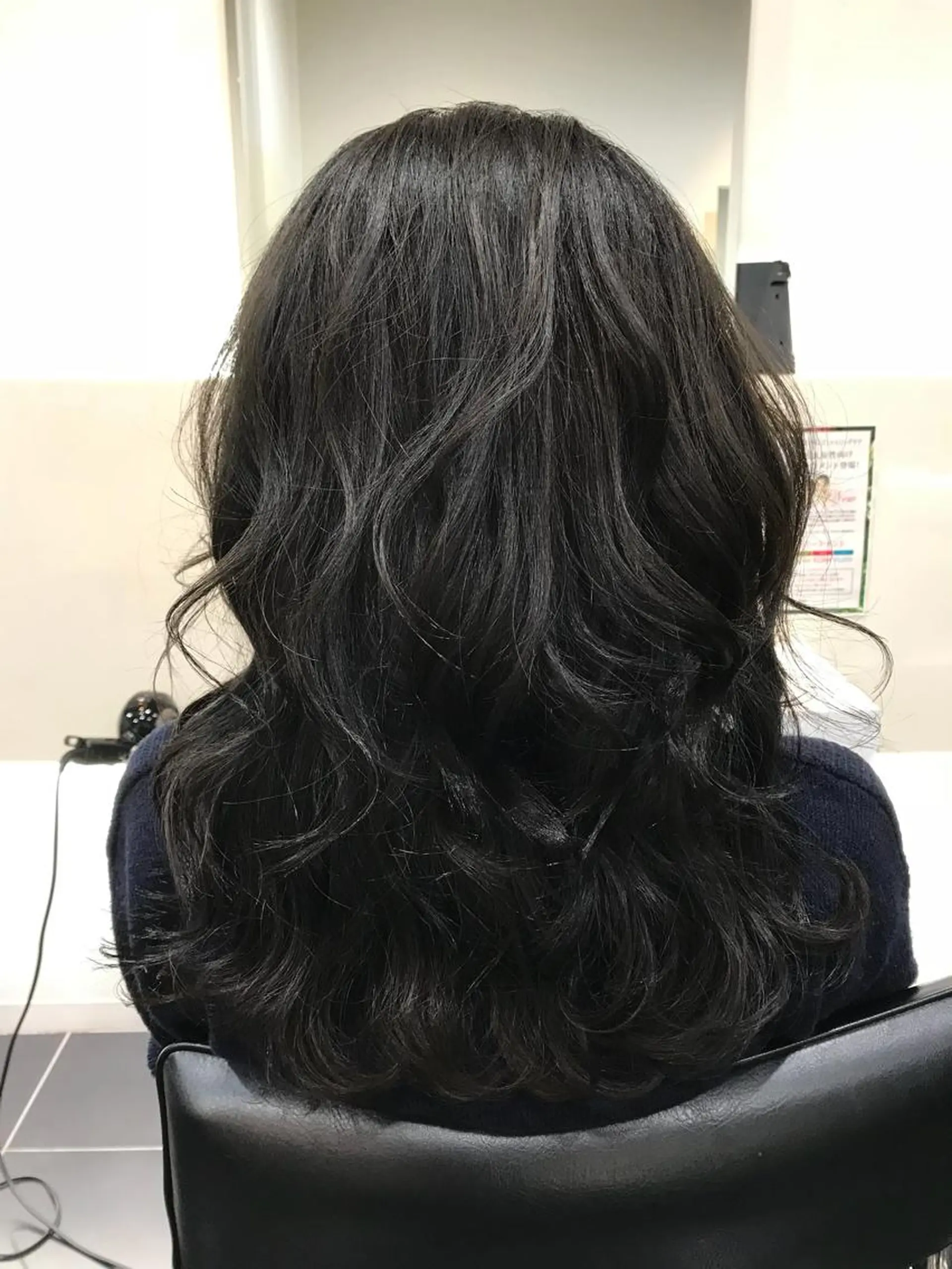 ロング カラー 関口 友行のヘアスタイル