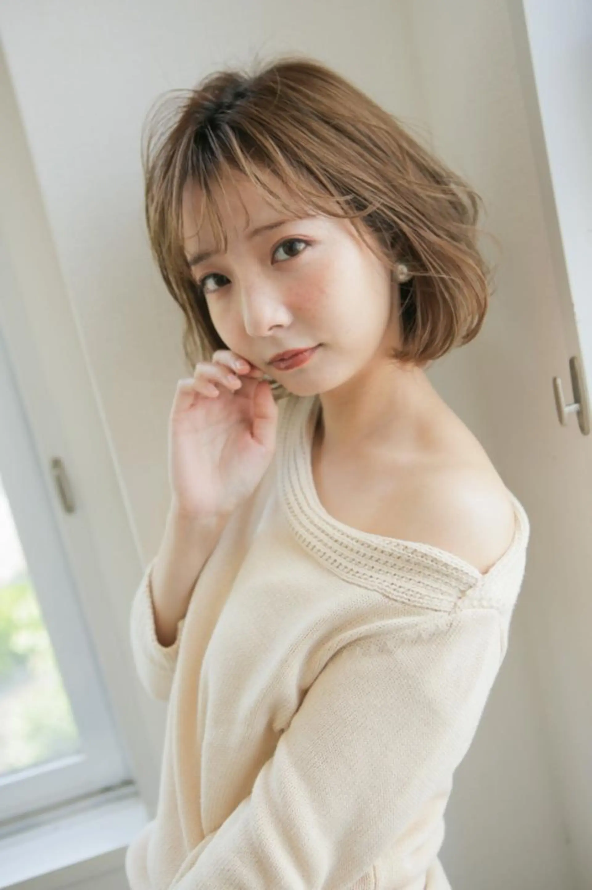 ミディアム 吉田 恒のヘアスタイル