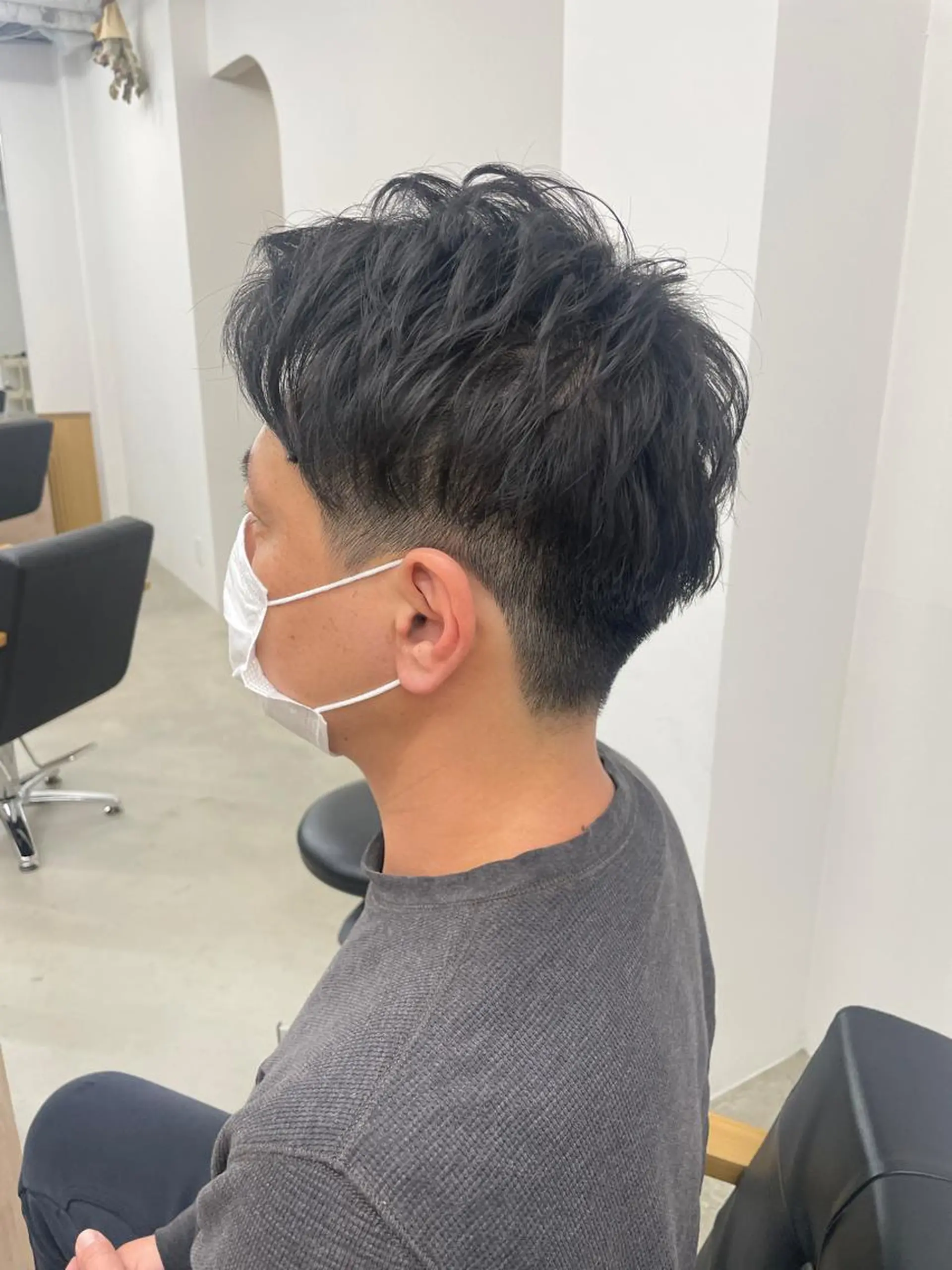 メンズ kana/ ブリーチ/暖色のヘアスタイル