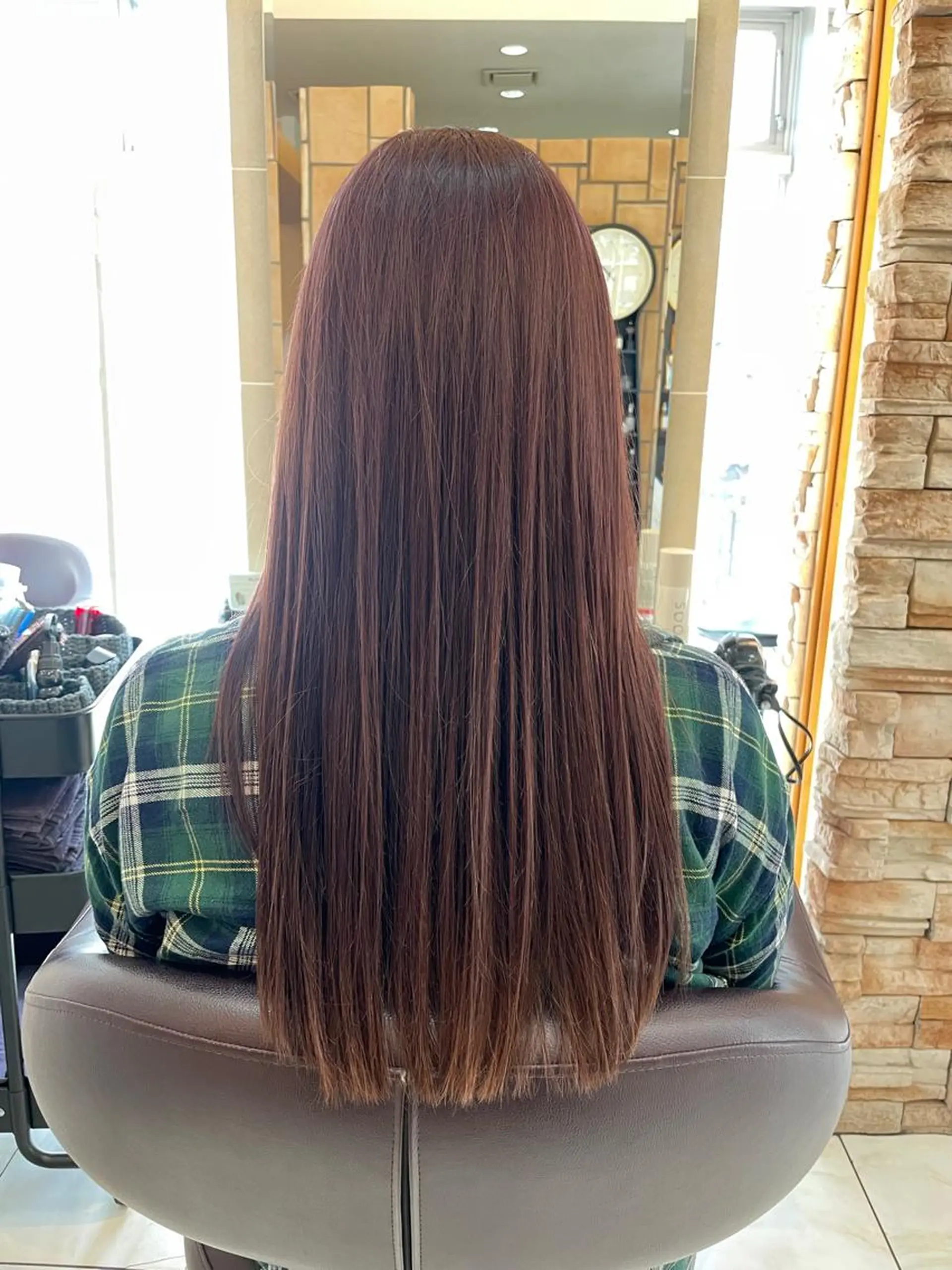 ロング ピンクブラウン ヘアカラー 新籾 尚哉のヘアスタイル