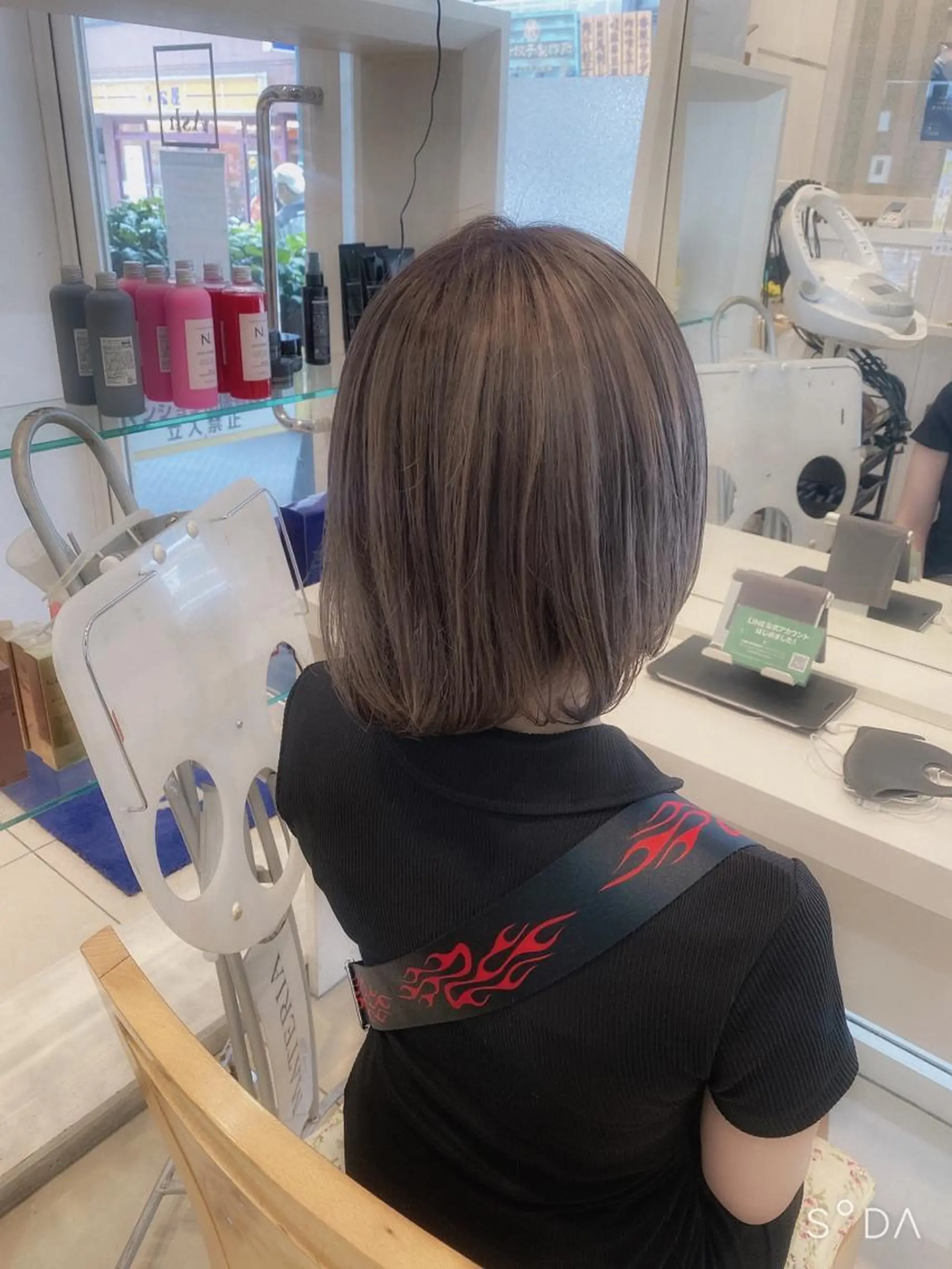 ショート カラー ベージュカラー ブリーチ ケアブリーチ グレージュ ミルクティーベージュ はだゆうき @hadadan08のヘアスタイル