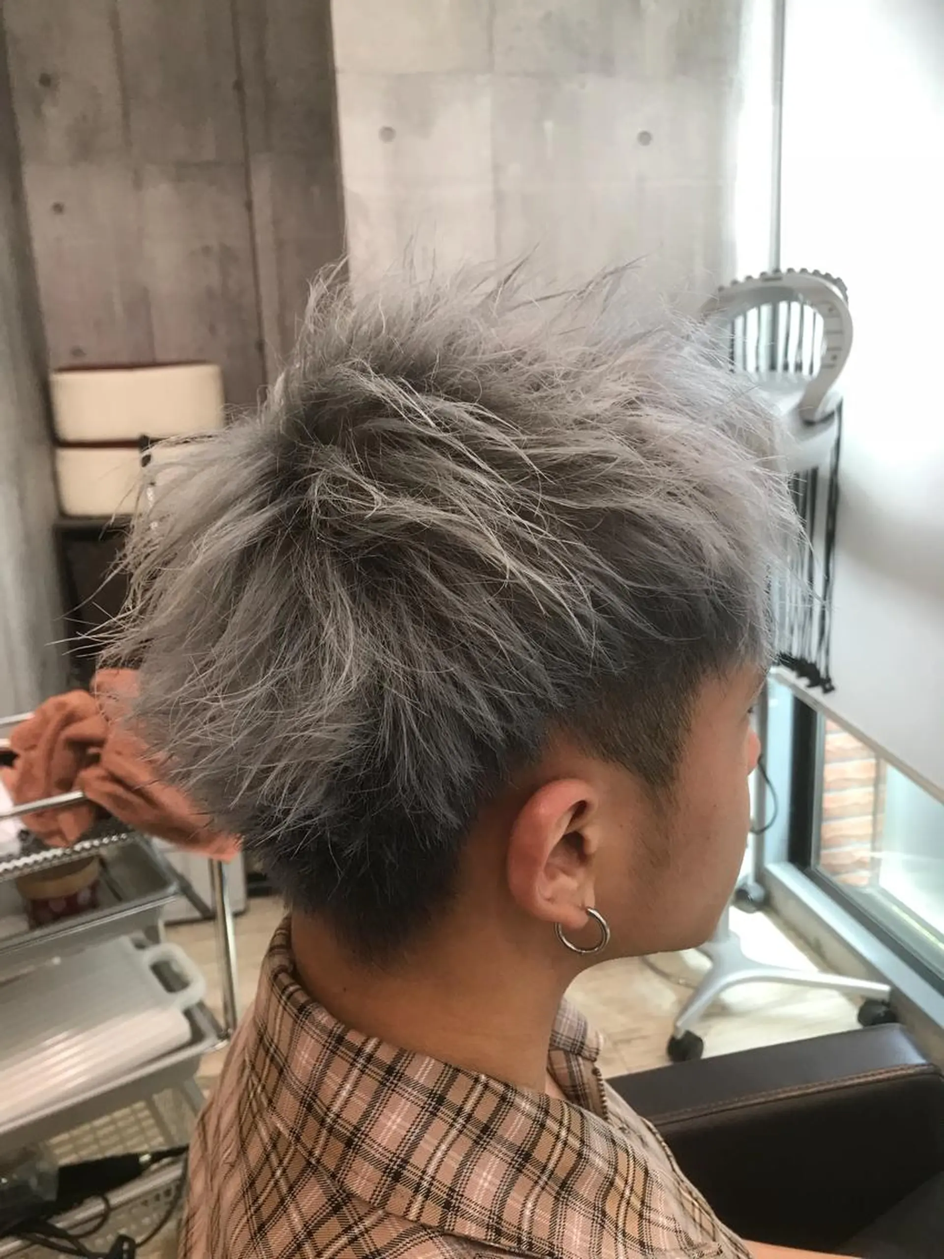 ショート カラー パーマ ヘアアレンジ メンズ キッズ ネイル マツエク・マツパ メンズブリーチ ブリーチ ヘアカラー トリートメント MODEK's西宮店 マネージャー神道有基のヘアスタイル