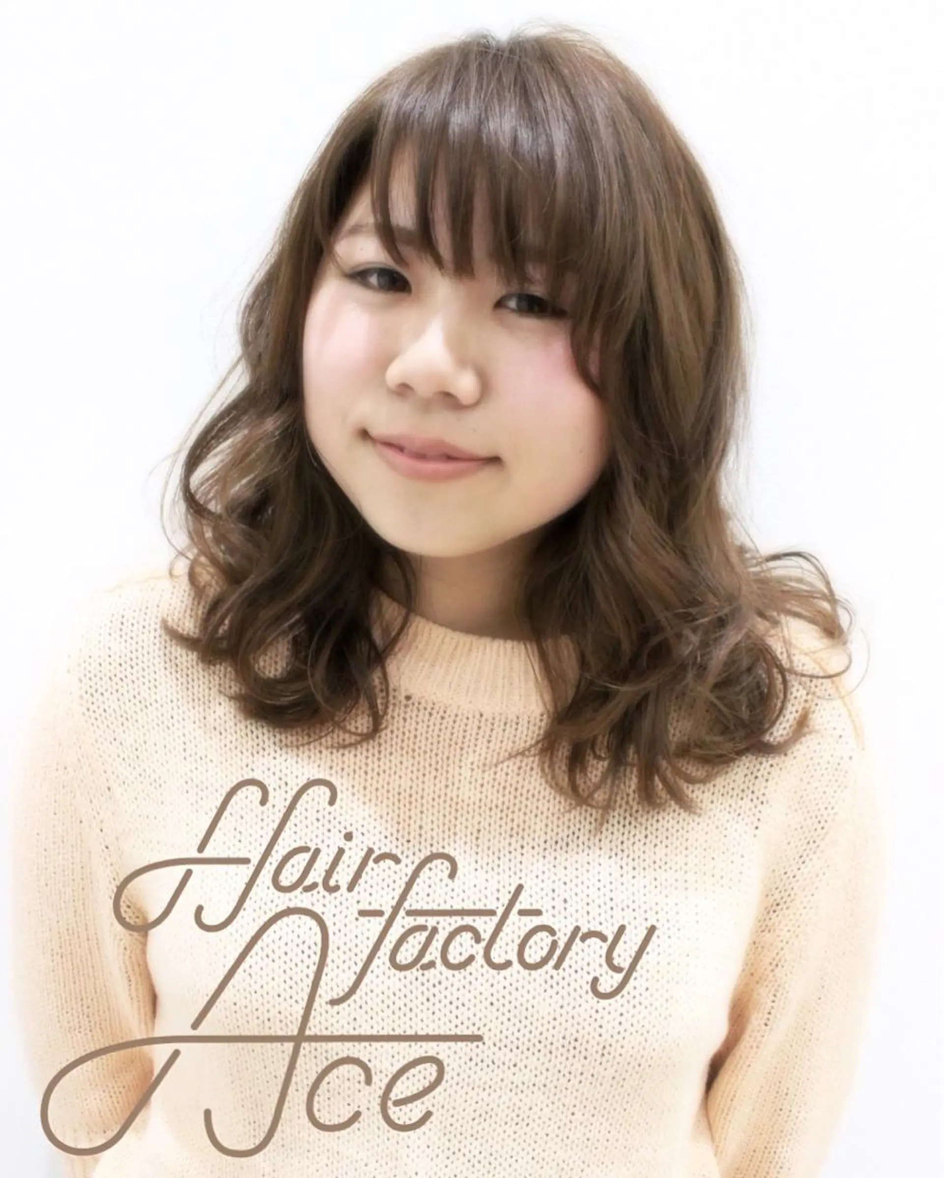 ミディアム 所渉/韓国レイヤー /ウルフカットのヘアスタイル