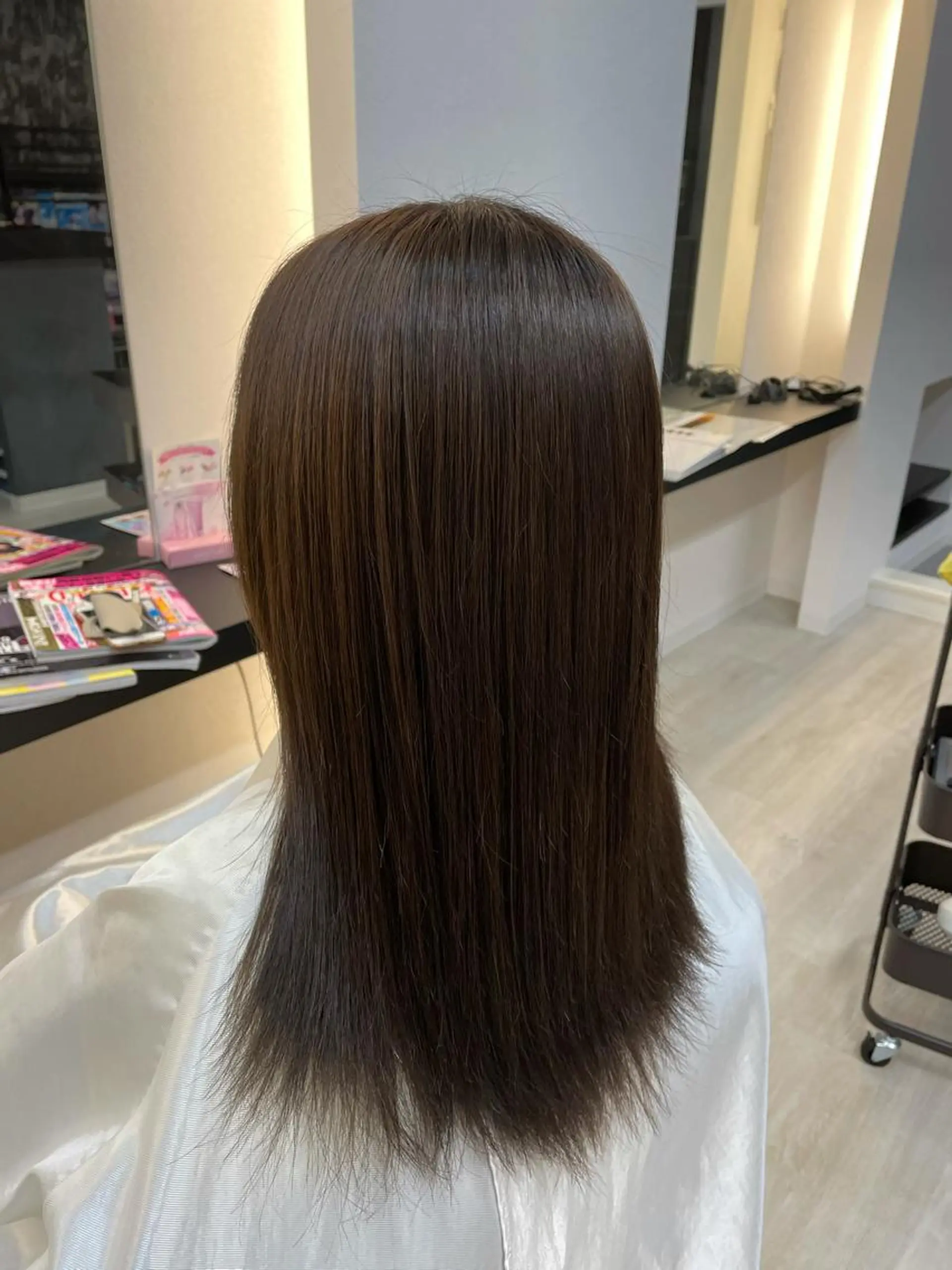 セミロング カラー アッシュ Hair salon Reve〜レーヴ〜所属・髪質改善・美髪矯正 特化型美容師・北野のヘアスタイル