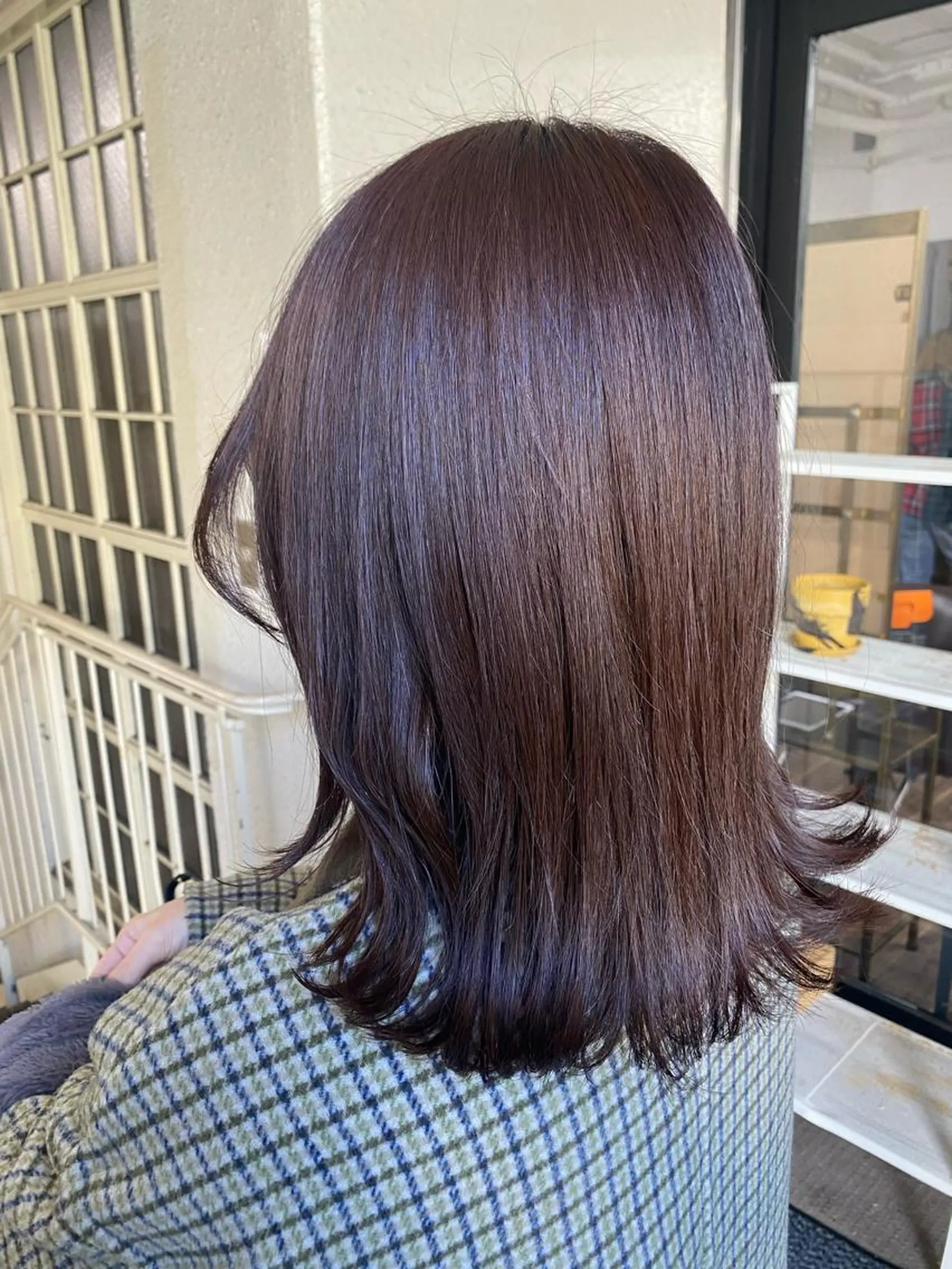 セミロング カラー アッシュ アッシュグレー アッシュグレージュ バレイヤージュ ミストバング ヘアカラー トリートメント 🌟🍒ハイトーン 韓国ヘア/ユウミのヘアスタイル