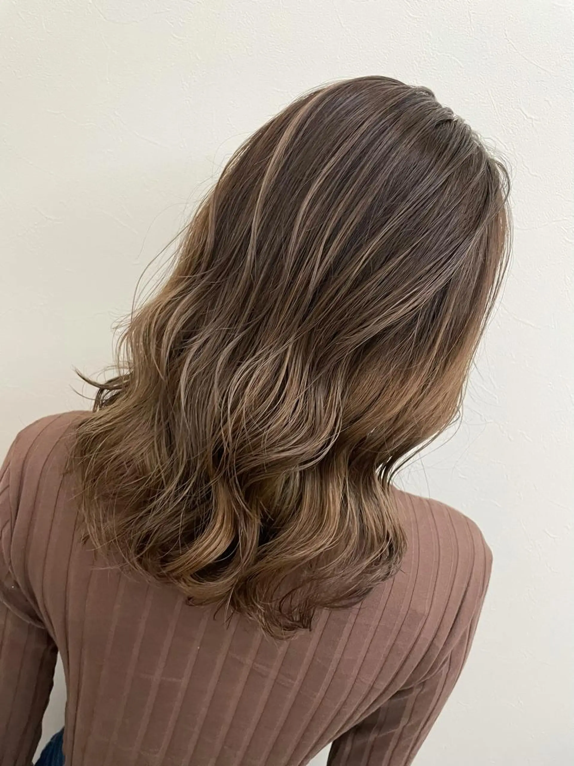 ミディアム TotalBeautysalonCURE所属・CURE 朱梨のネイルデザイン