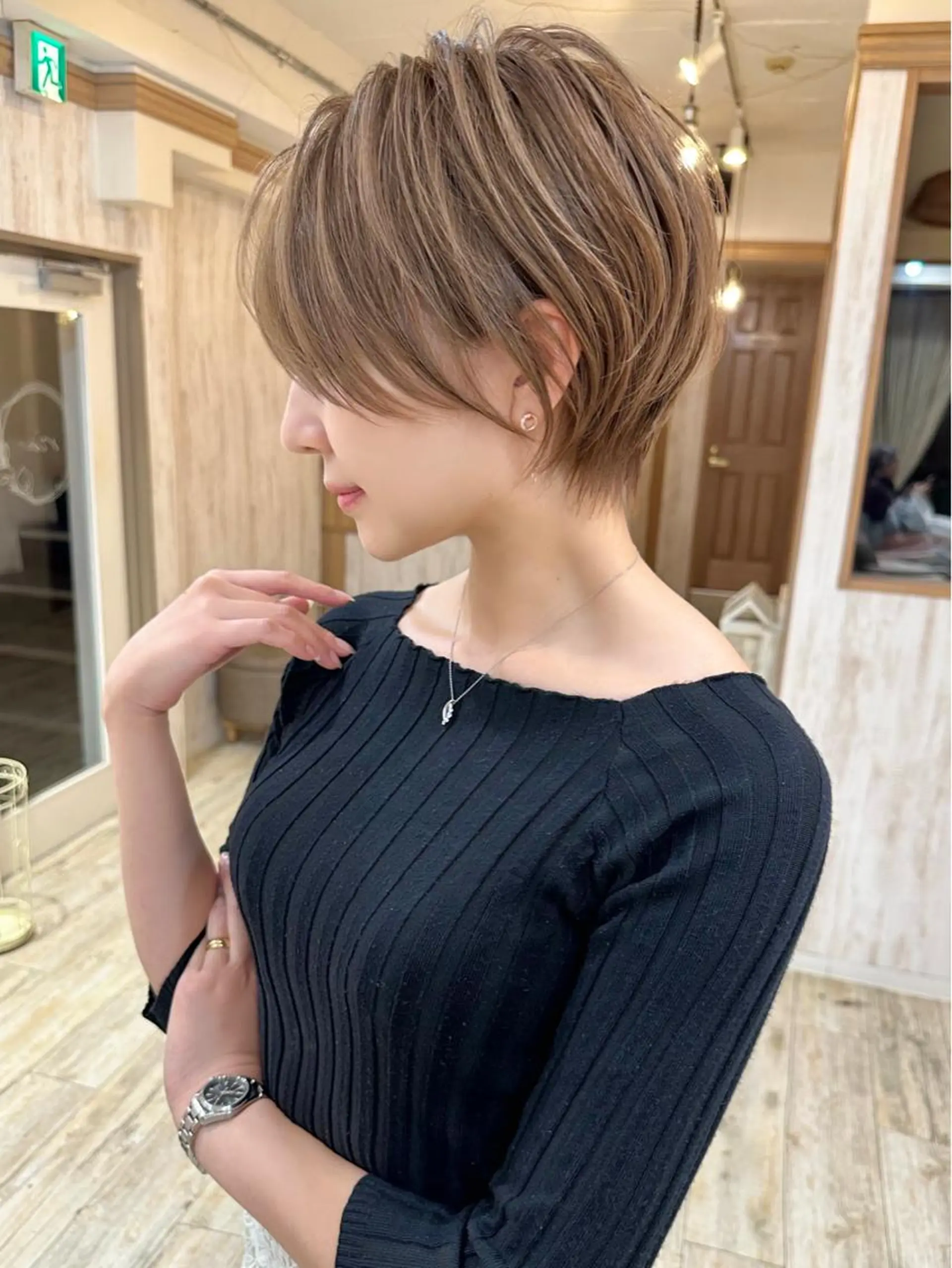 ショート おのだ あやなのヘアスタイル