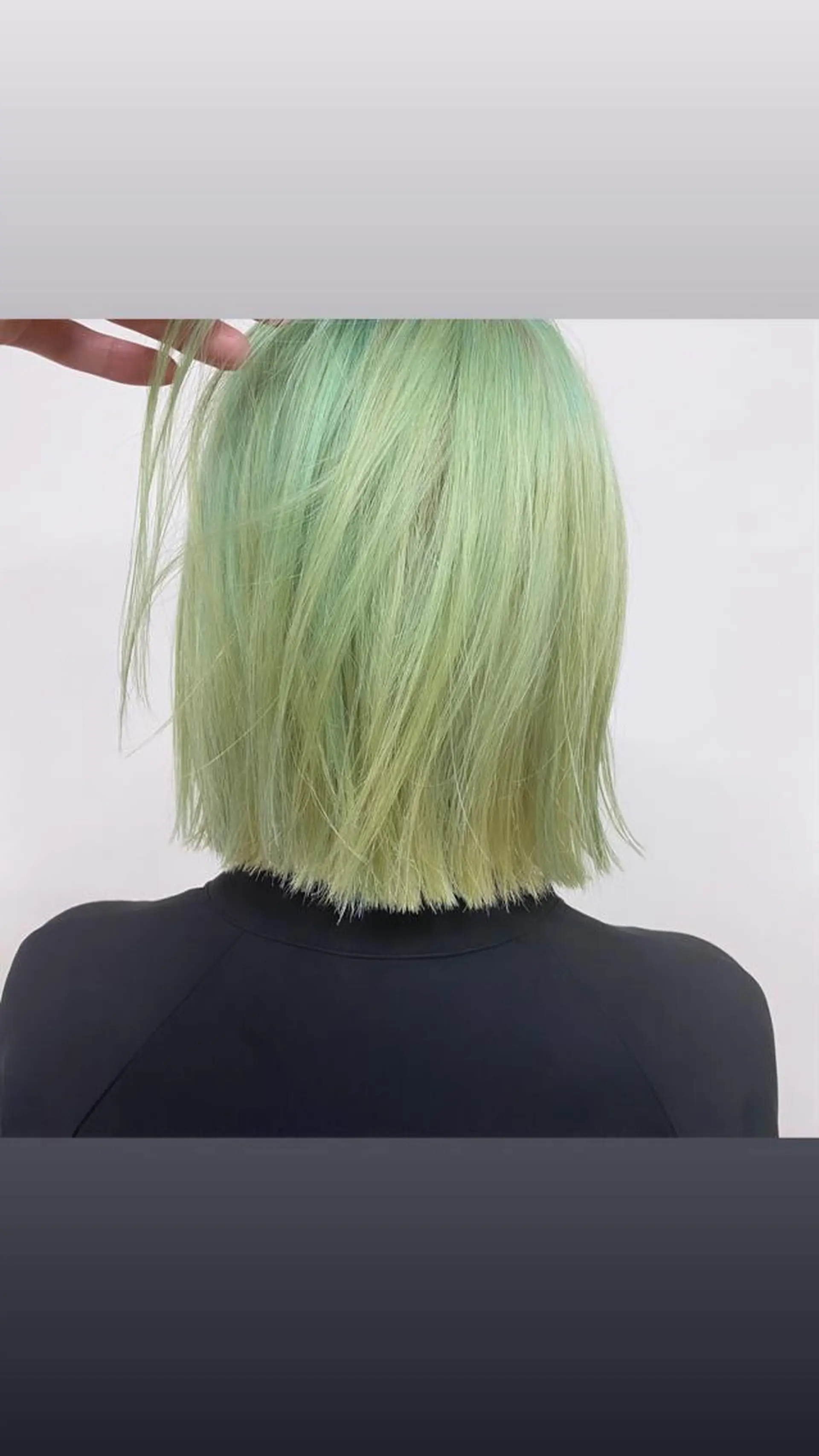 ミディアム カラー カット ヘアカラー トリートメント レイヤーウルフ エクステ磯部のヘアスタイル