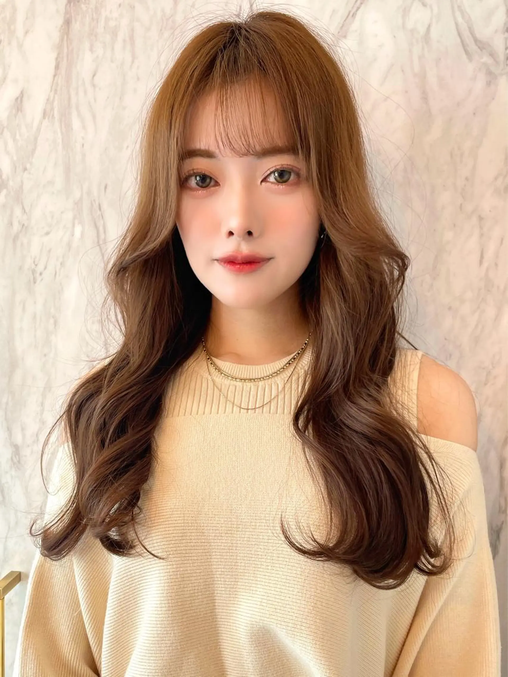 ロング カラー ベージュカラー ブリーチ 透明感カラー グレージュ インナーカラー カット ヘアカラー 韓国ヘア🤍顔周り/ 髪質改善✨/林遼一郎のヘアスタイル