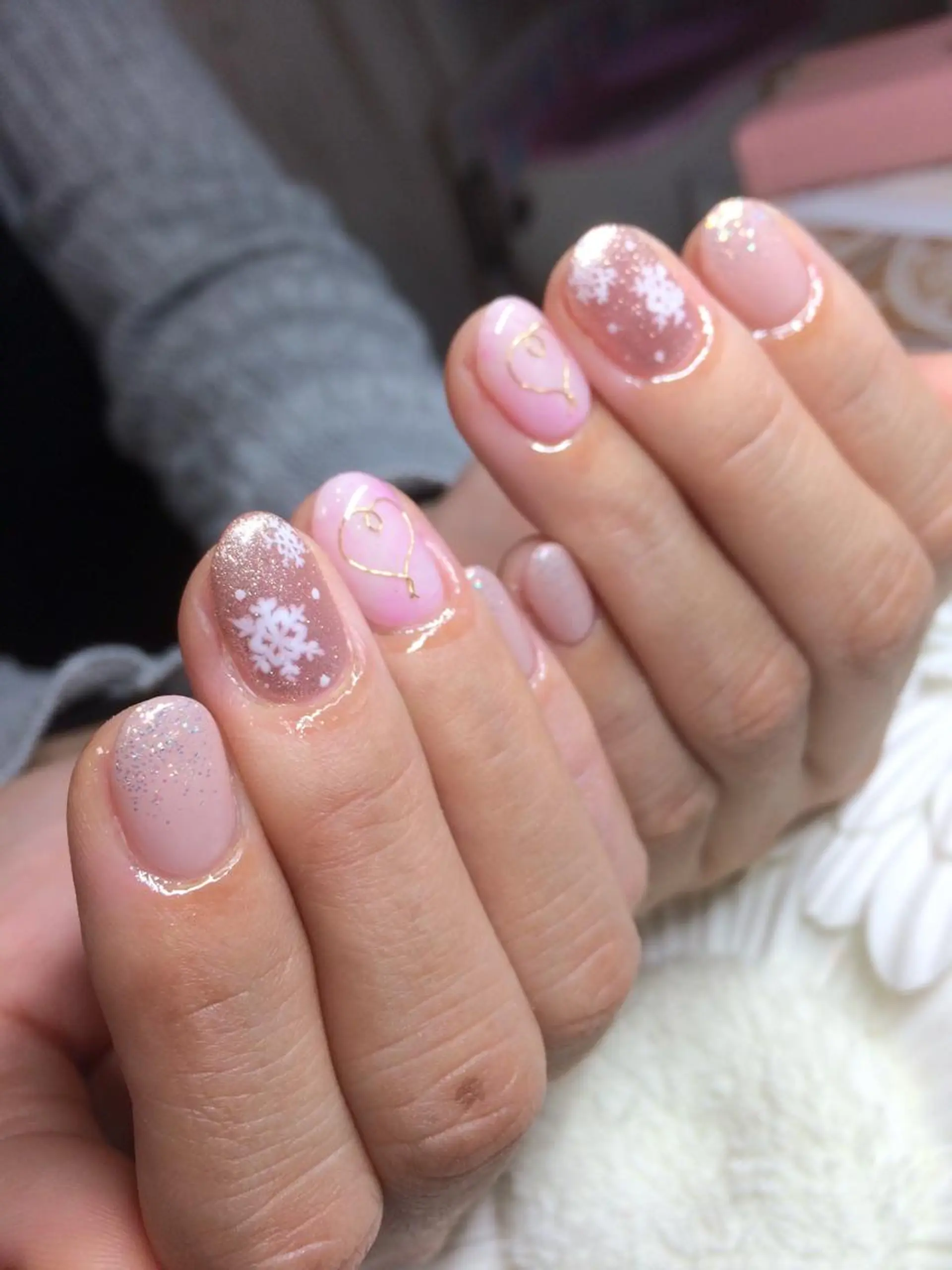 ネイル アートネイル グラデーション ハート 大理石ネイル(マーブル) ハンドネイル Nailsalon E's cafeのネイルデザイン