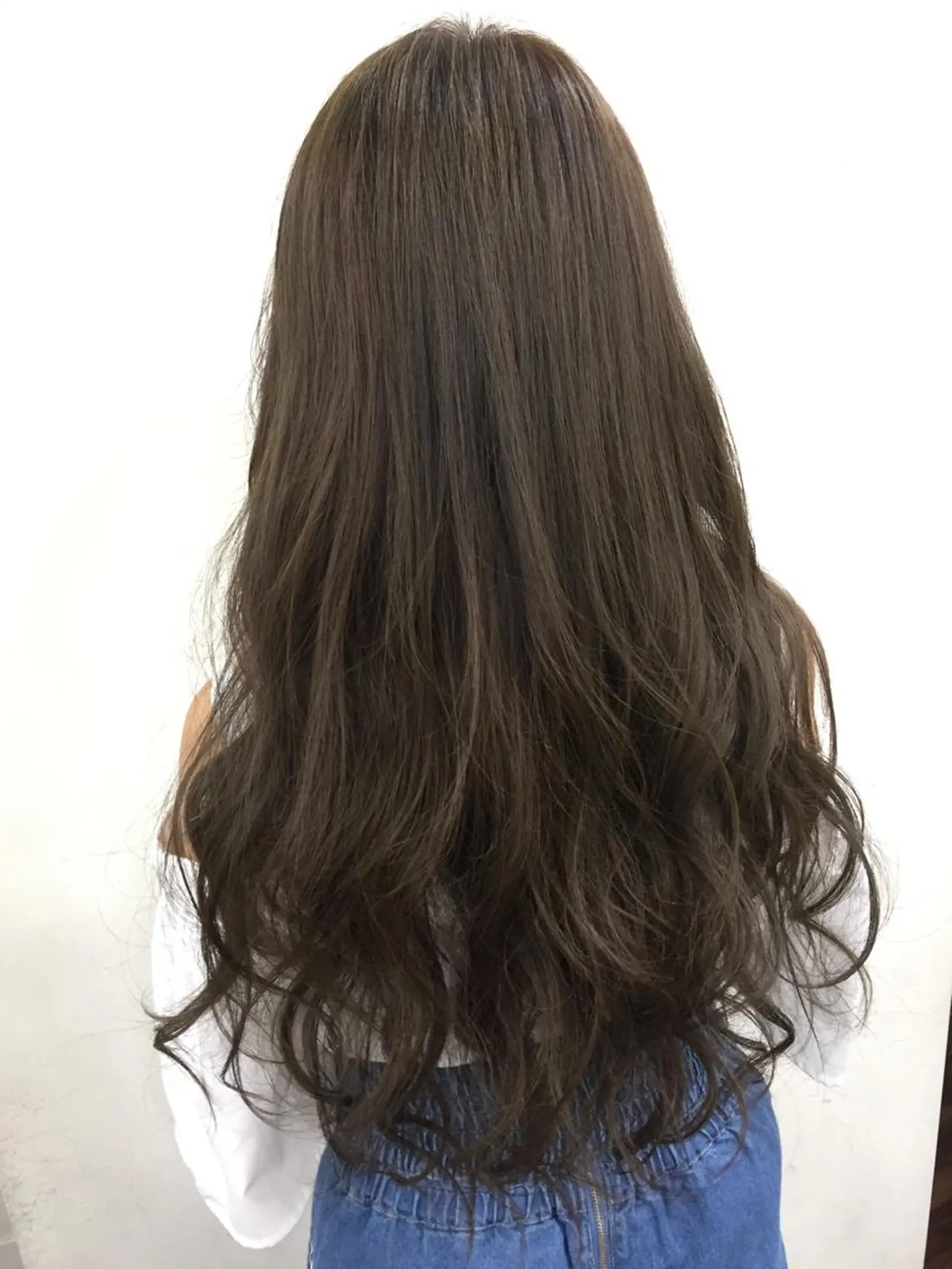 ロング カラー ベージュカラー 透明感カラー イルミナカラー 🌛ダブルカラー 🌜SAYAKAのヘアスタイル