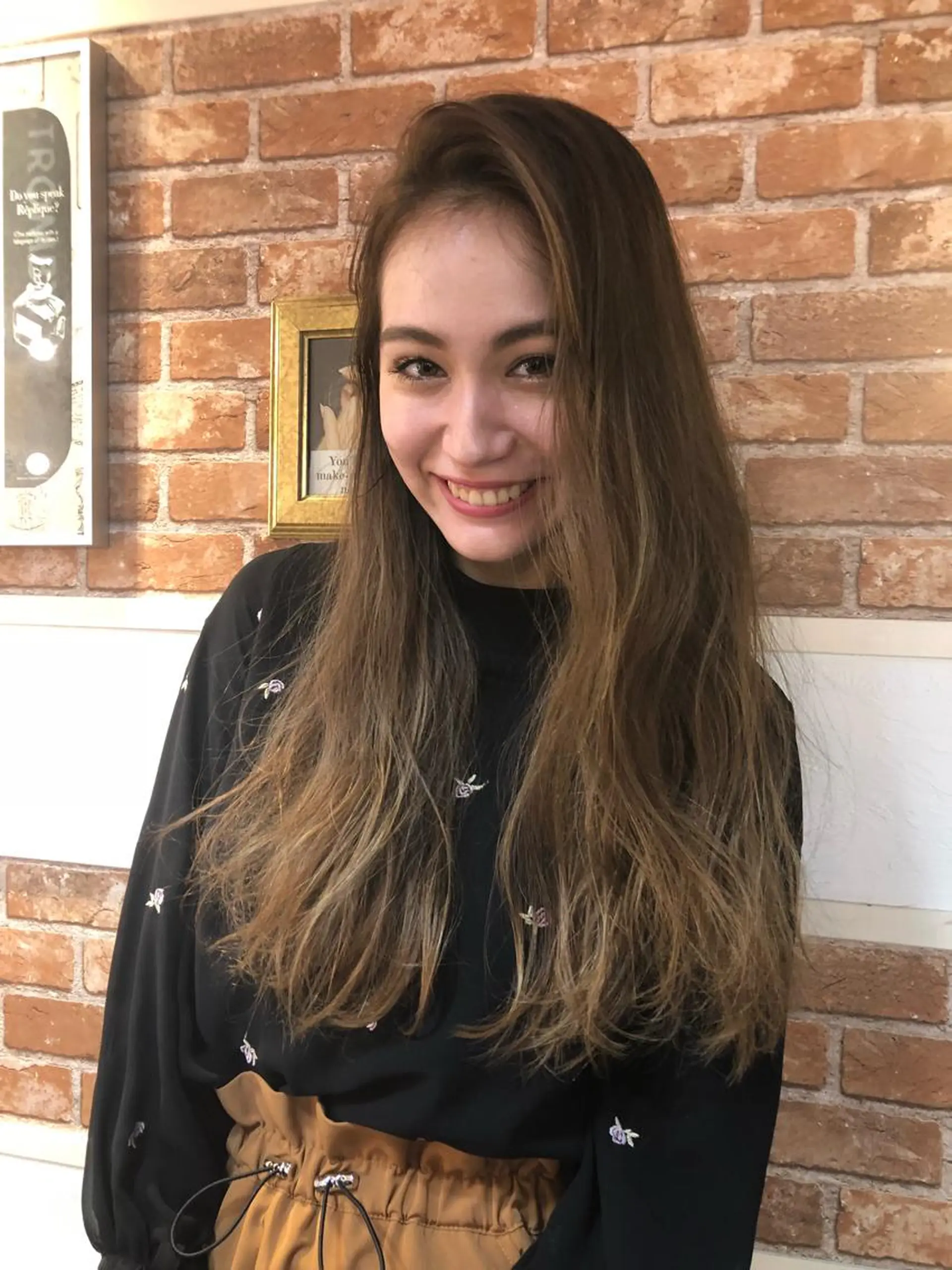 ロング salowin 原宿 aroa所属・韓国／ハッシュカット ／透明感カラー／金野のヘアスタイル