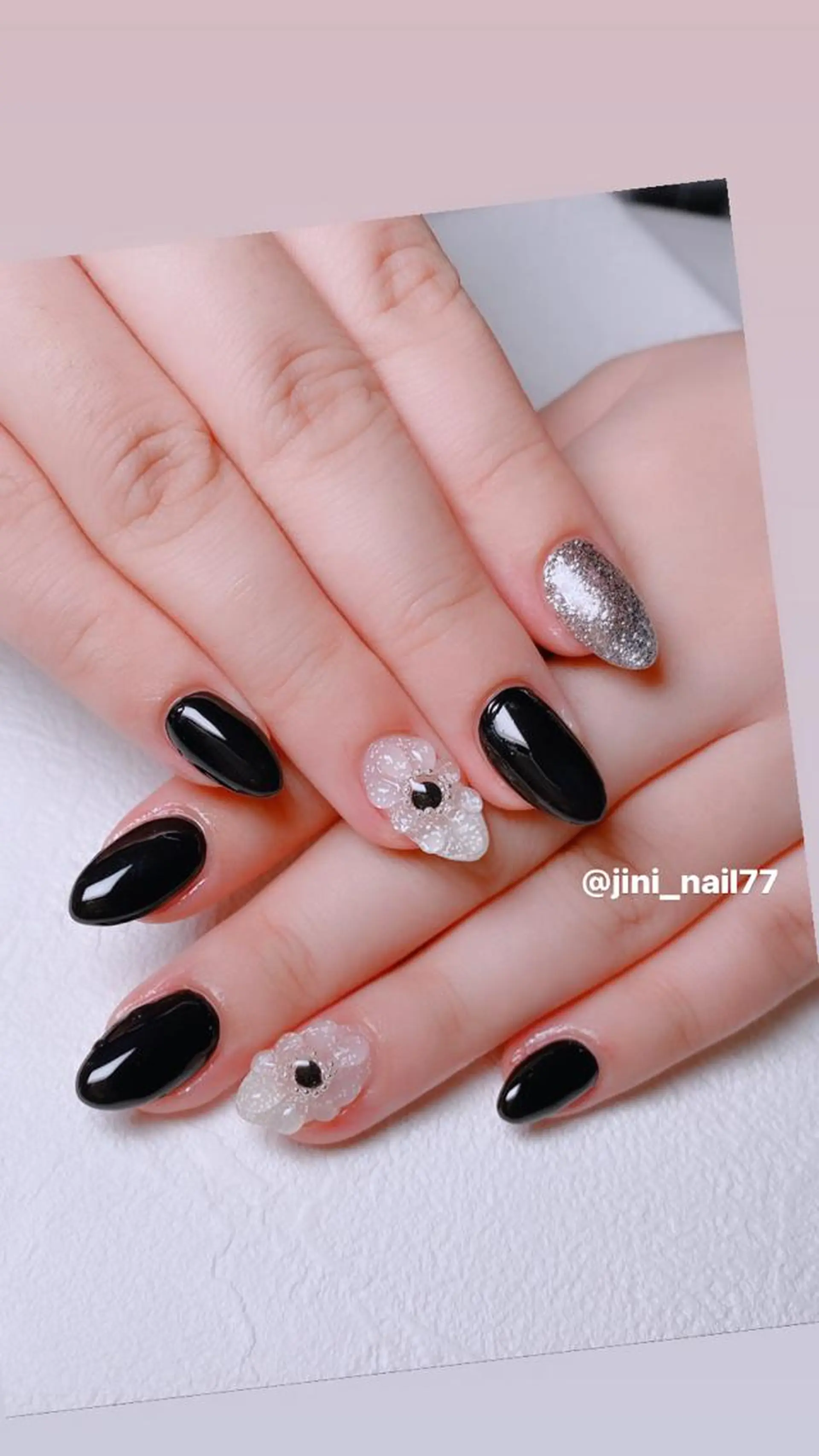 ネイル ハンドネイル JINI NAIL所属・ジニ ネイルのネイルデザイン