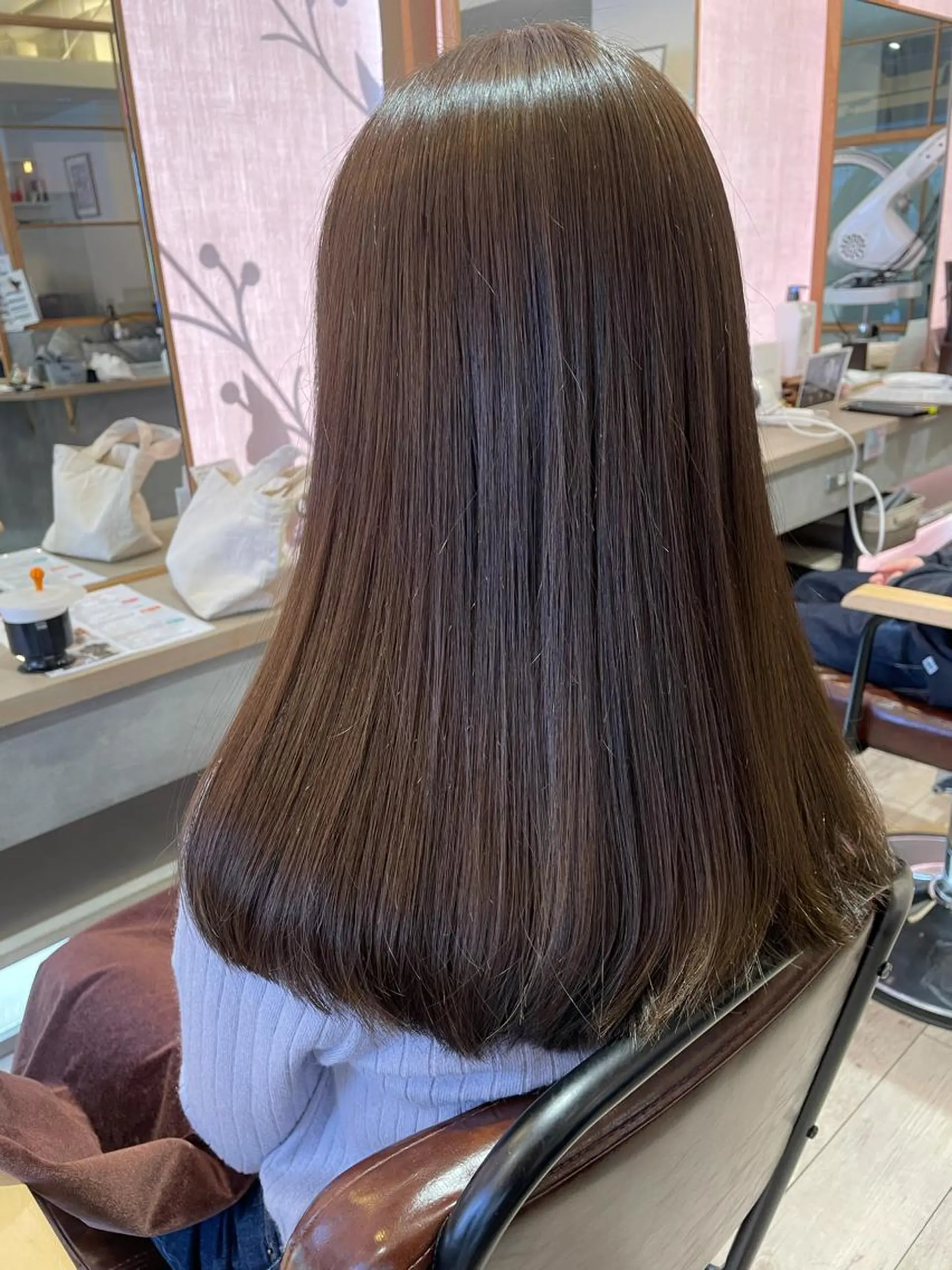 ロング カラー 透明感カラー ハイライトカラー ハイライト 奥野 紗弓のヘアスタイル