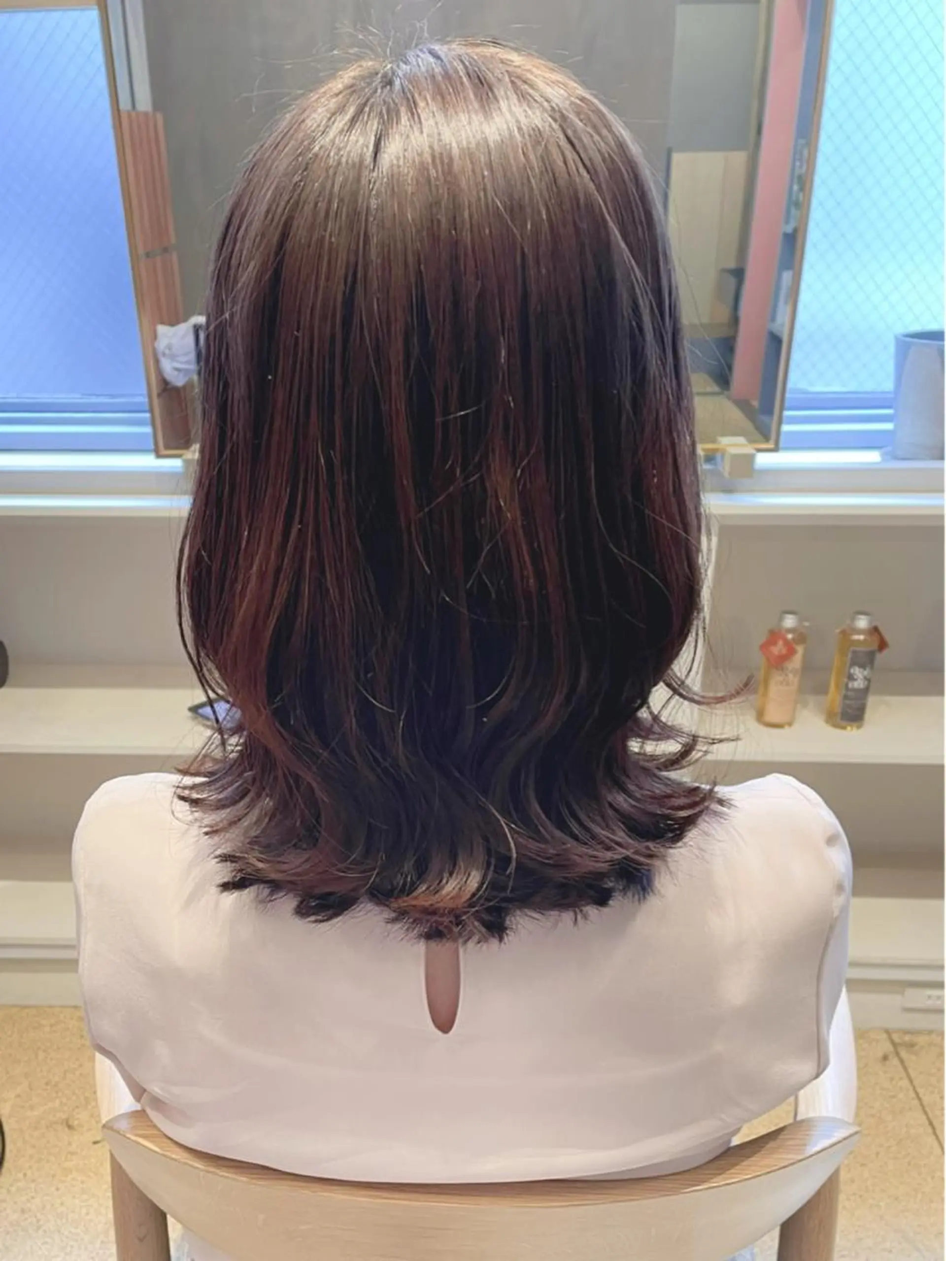 ミディアム カラー カット パーマ トリートメント 【髪質改善】【美髪】 【ツヤ髪】ほしのちりのヘアスタイル