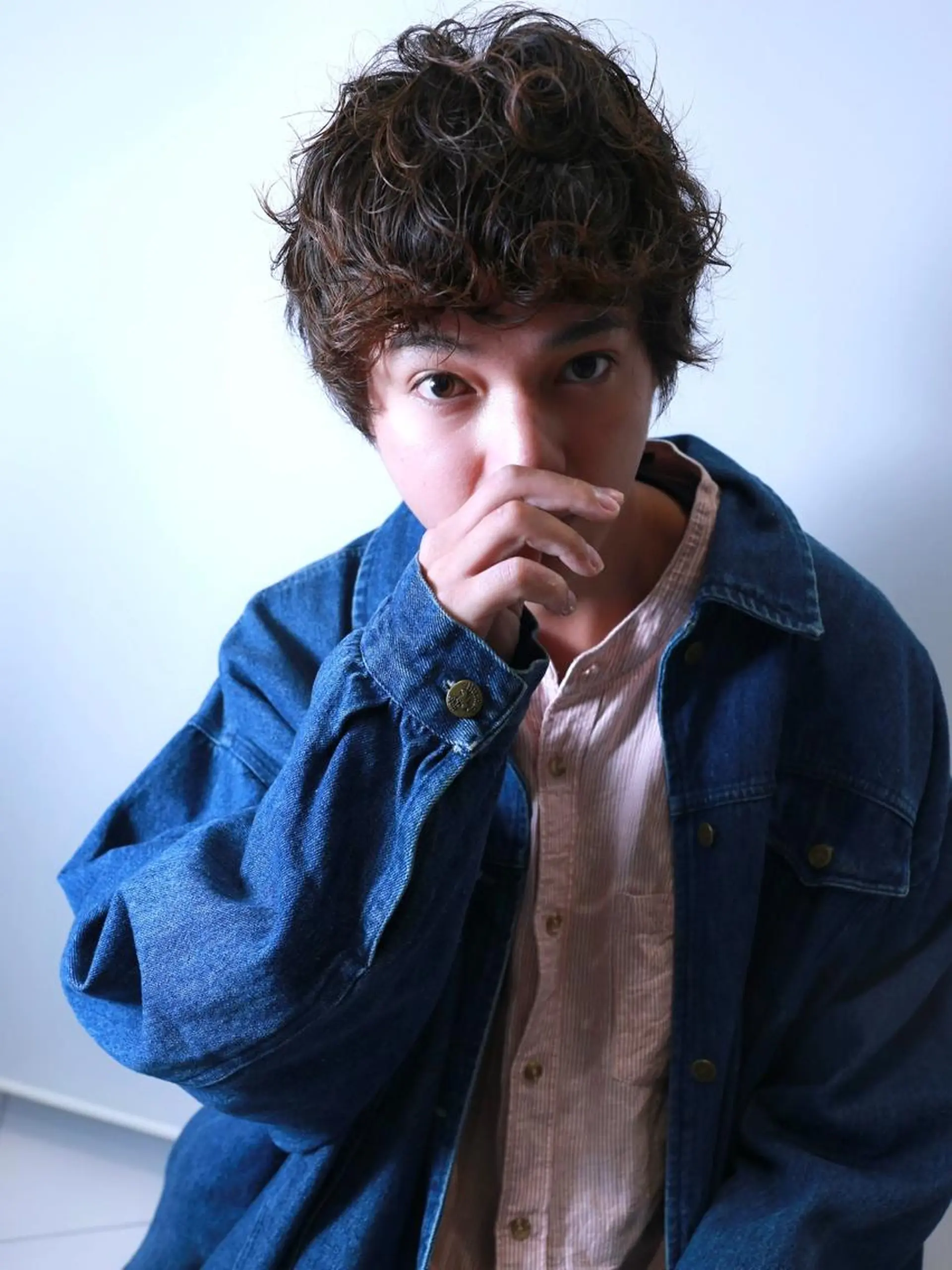 メンズ メンズパーマ ウルフカット／吉村 桃子のヘアスタイル