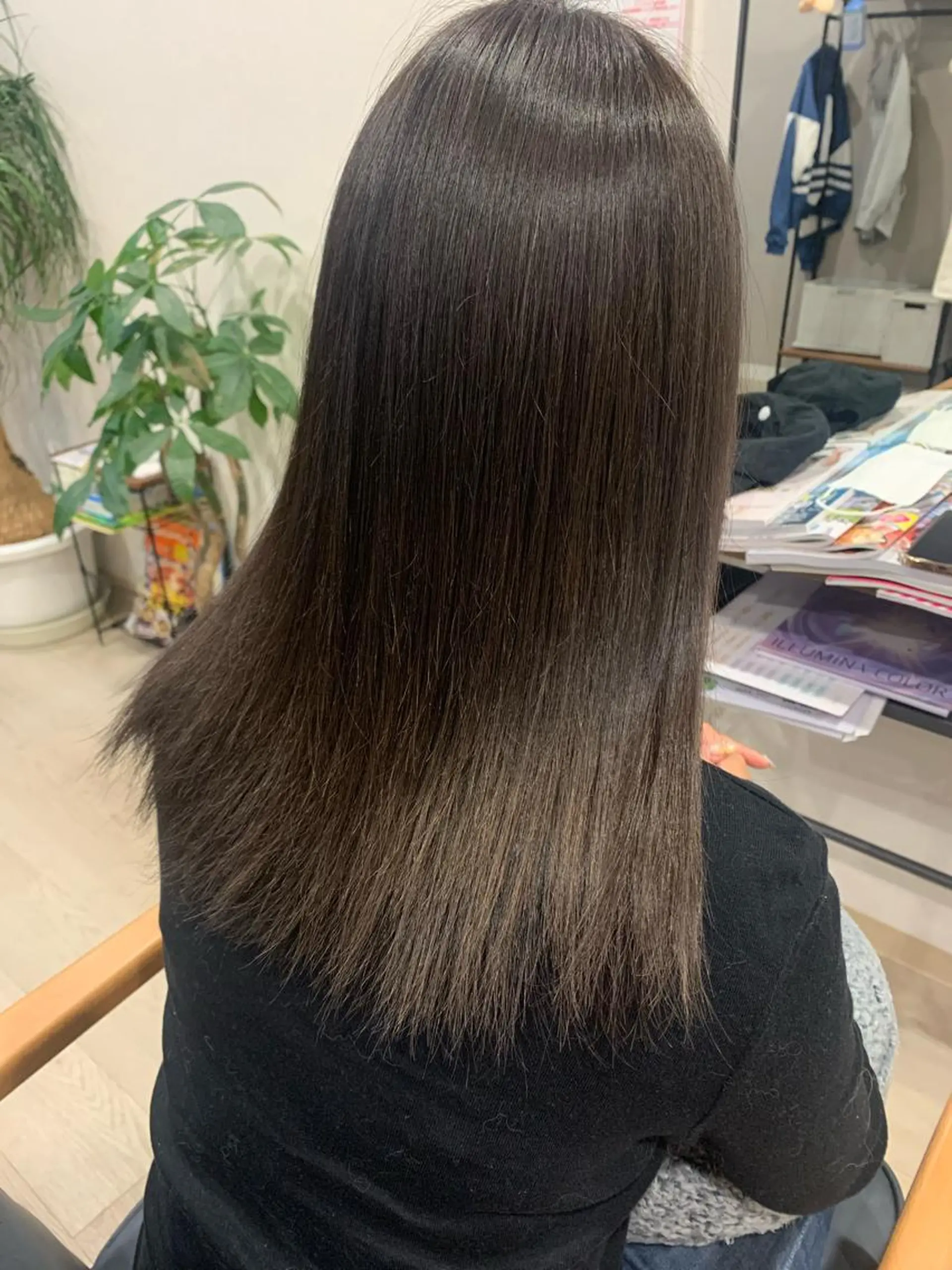 カラー ブリーチ グレージュ hair & spa Nalu所属・hair & spa Naluのヘアスタイル