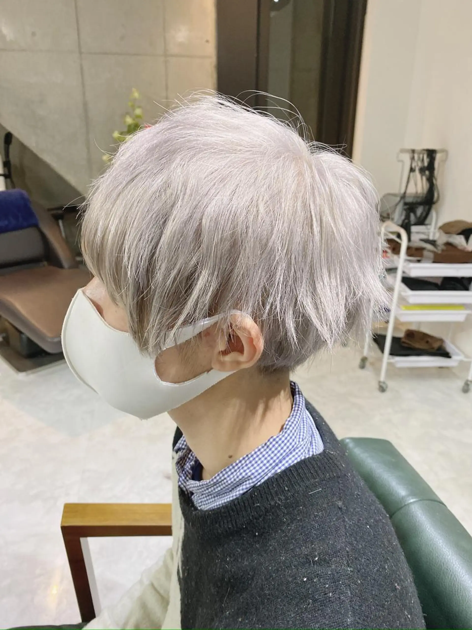 ショート カラー ヘアアレンジ メンズ メンズブリーチ メンズ韓国風 韓国マッシュ マッシュ ツーブロック 𝐑𝐈𝐍𝐊𝐀 🐷🖤のヘアスタイル