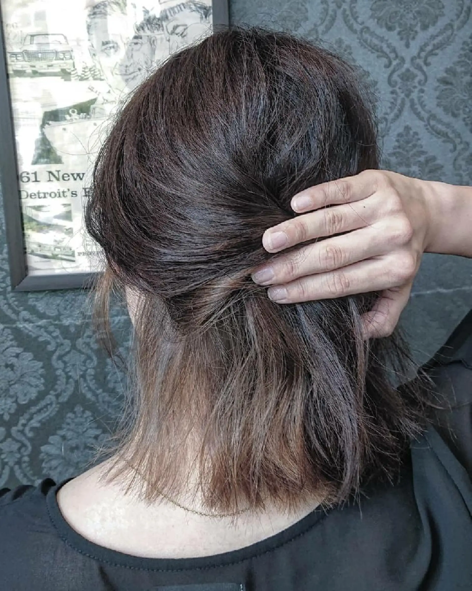 ミディアム カラー グレージュ インナーカラー カット ヘアカラー 保住 恭平のヘアスタイル