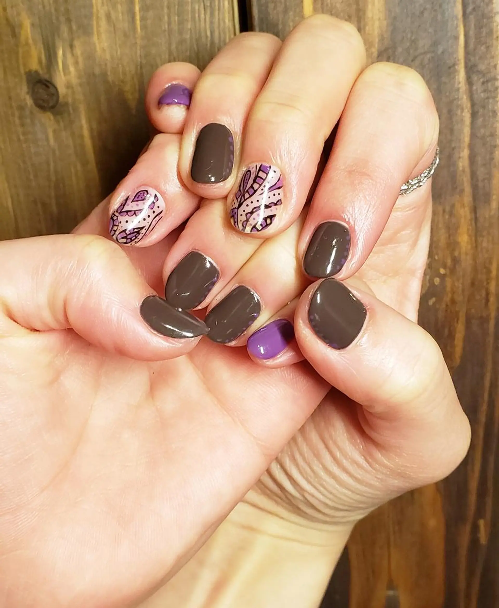 ネイル YUUKOKU Nailのネイルデザイン