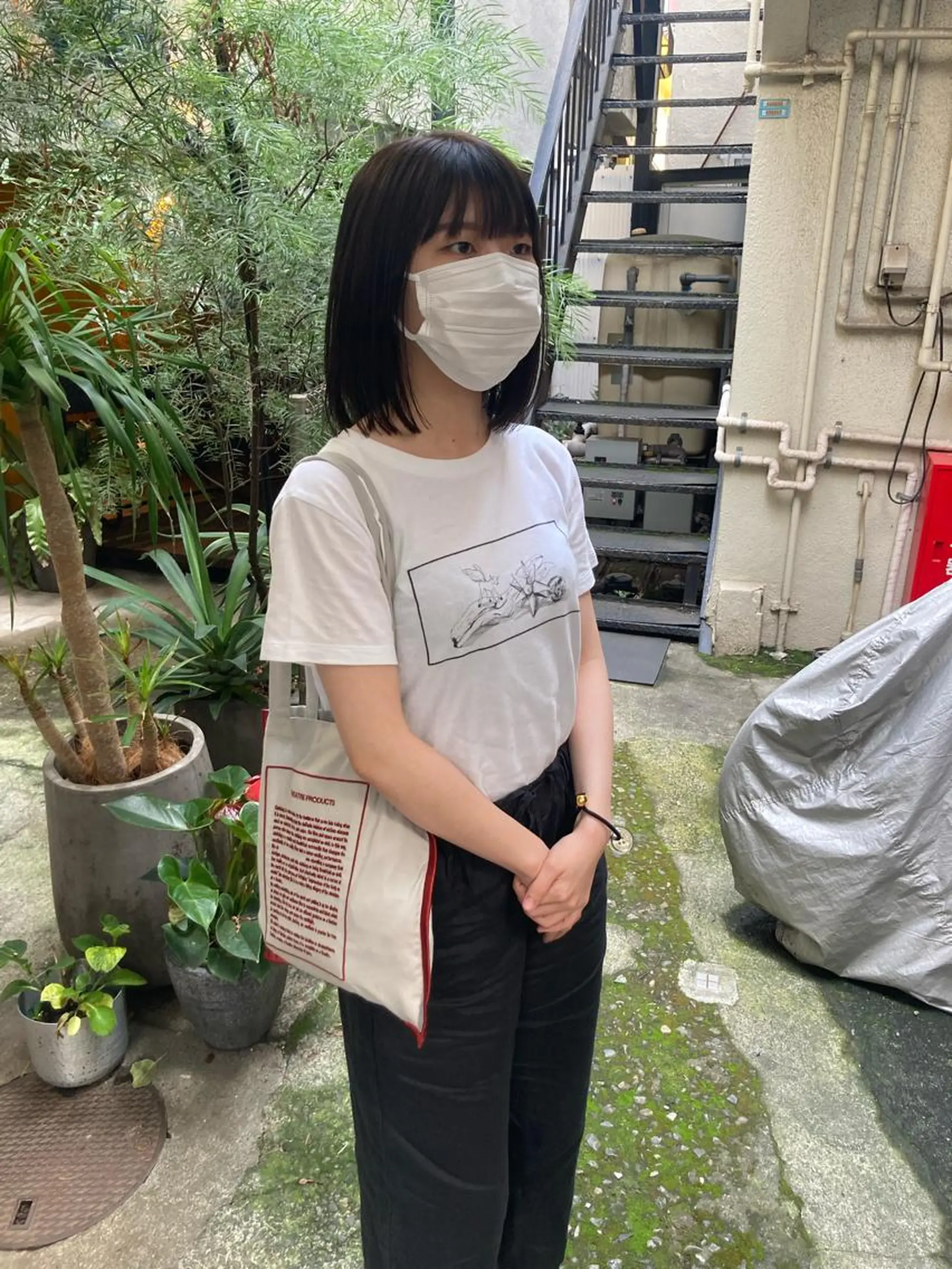 ショート ボブ 金田 夏野のヘアスタイル