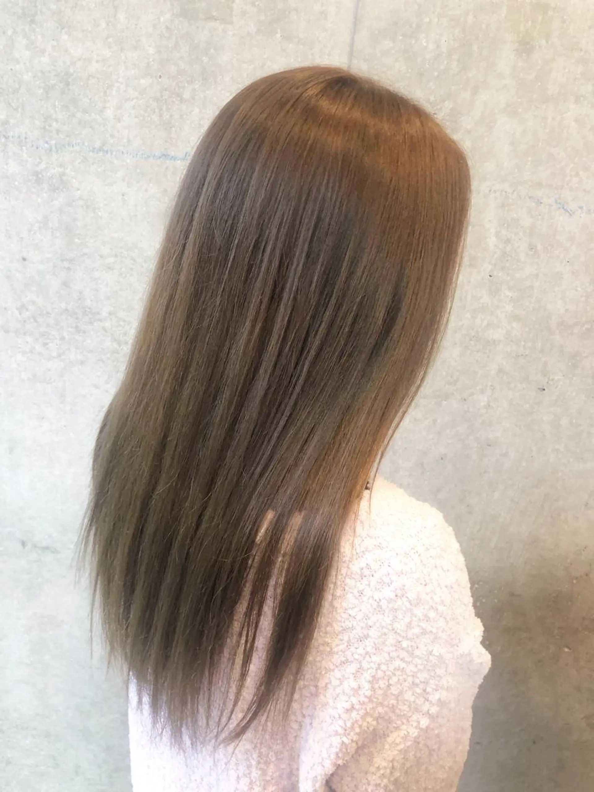 ロング カット ヘアカラー トリートメント 齋藤 結愛のヘアスタイル