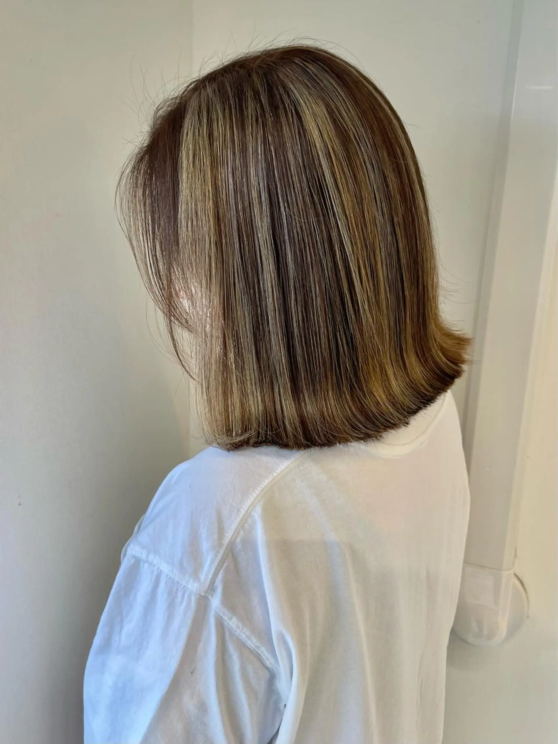 ショート カラー 小顔カット✨ 透明感カラーのヘアスタイル