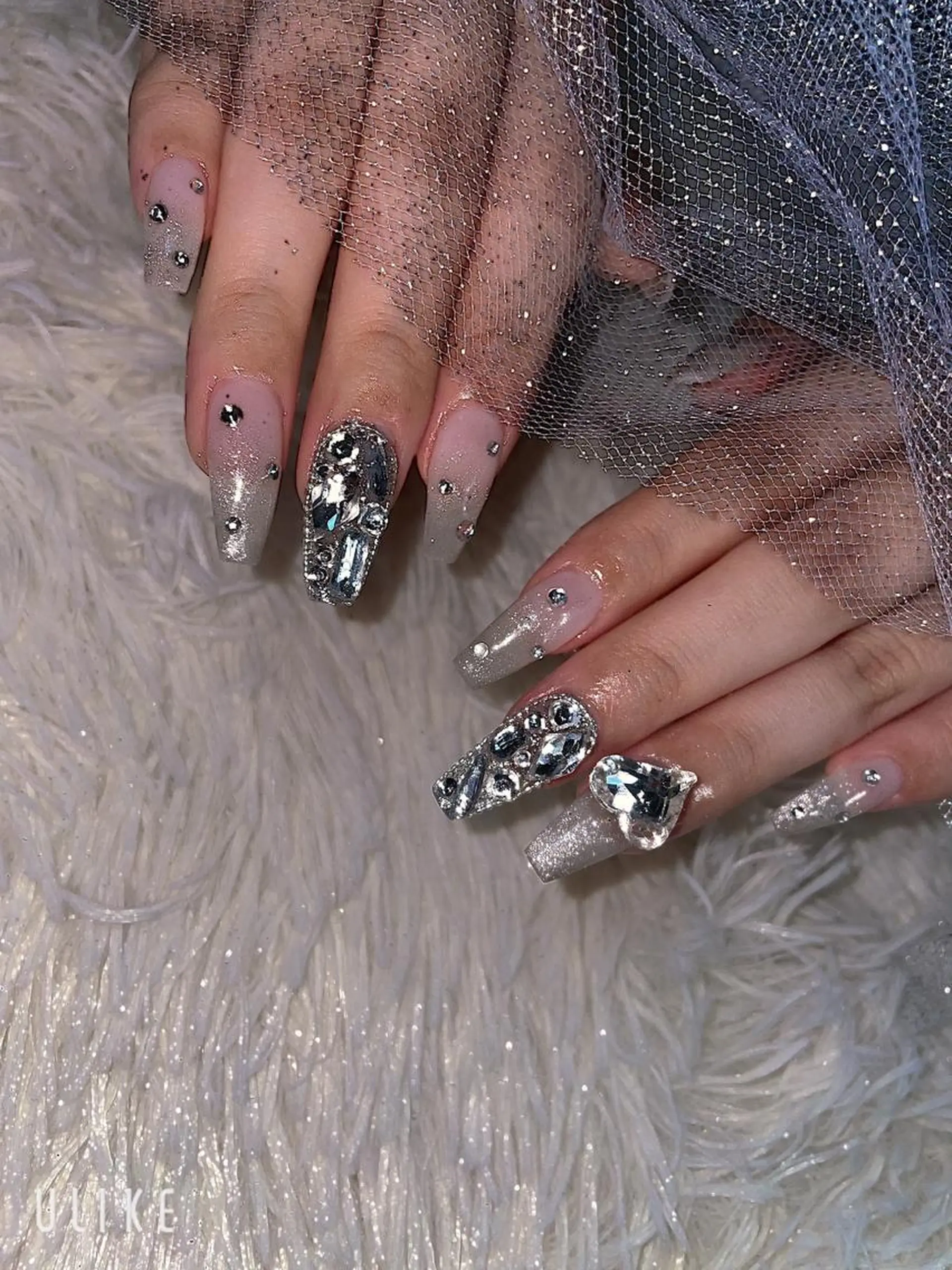 ネイル 高草木 桃香のネイルデザイン