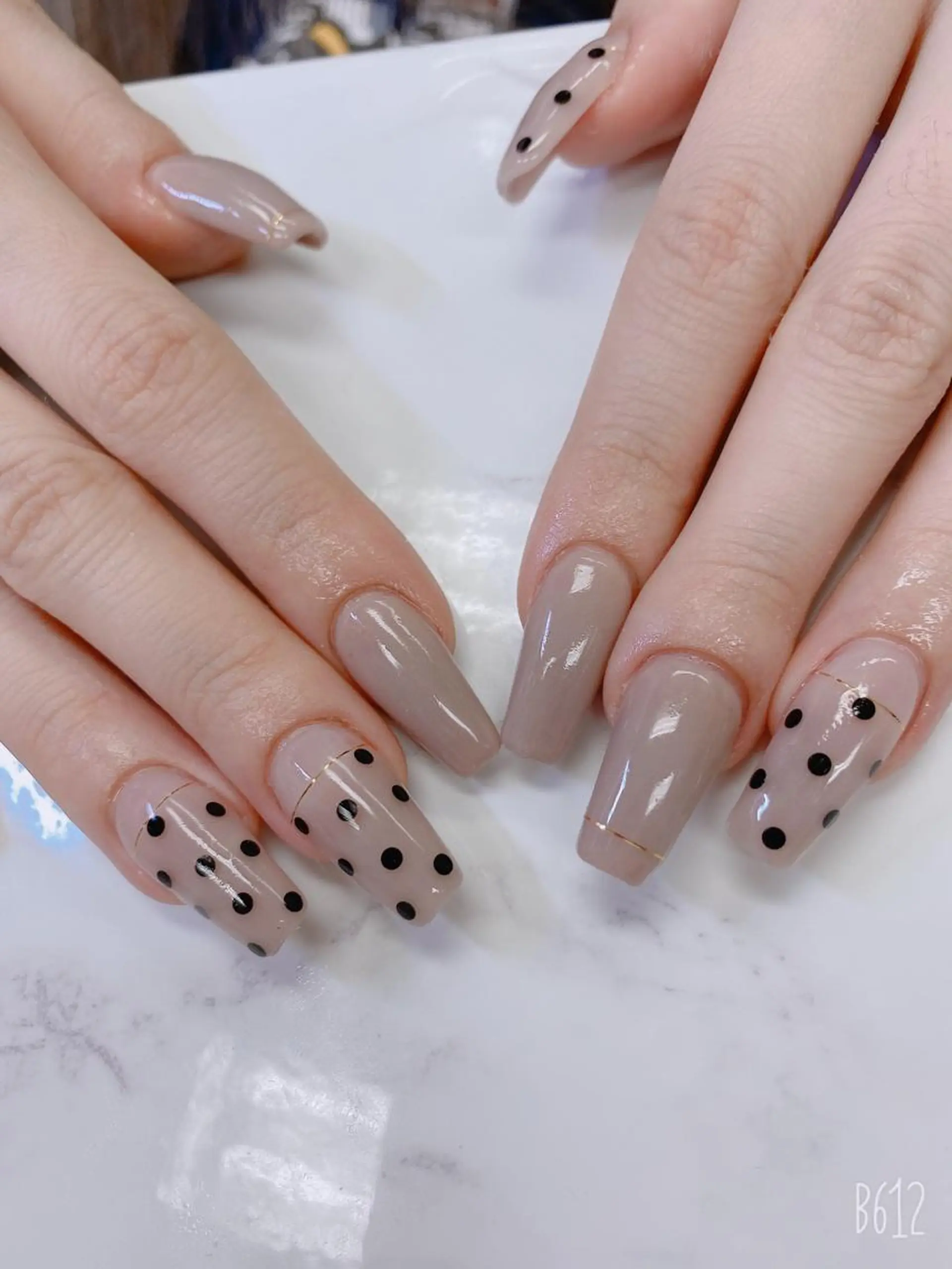 ミディアム ハンドネイル JNA認定講師🌸 RIEのネイルデザイン