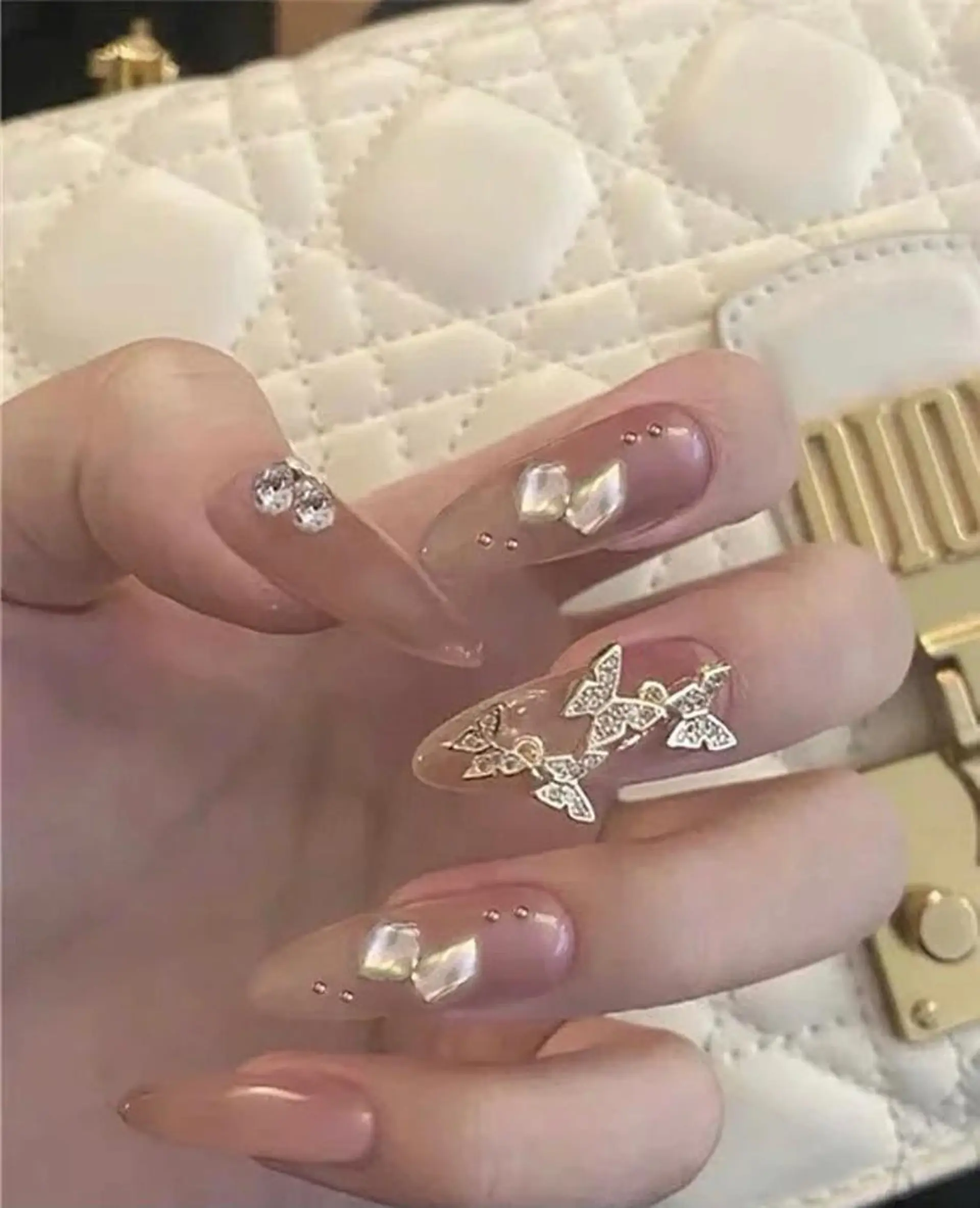 ネイル ゆず秋葉原 Vickyのネイルデザイン