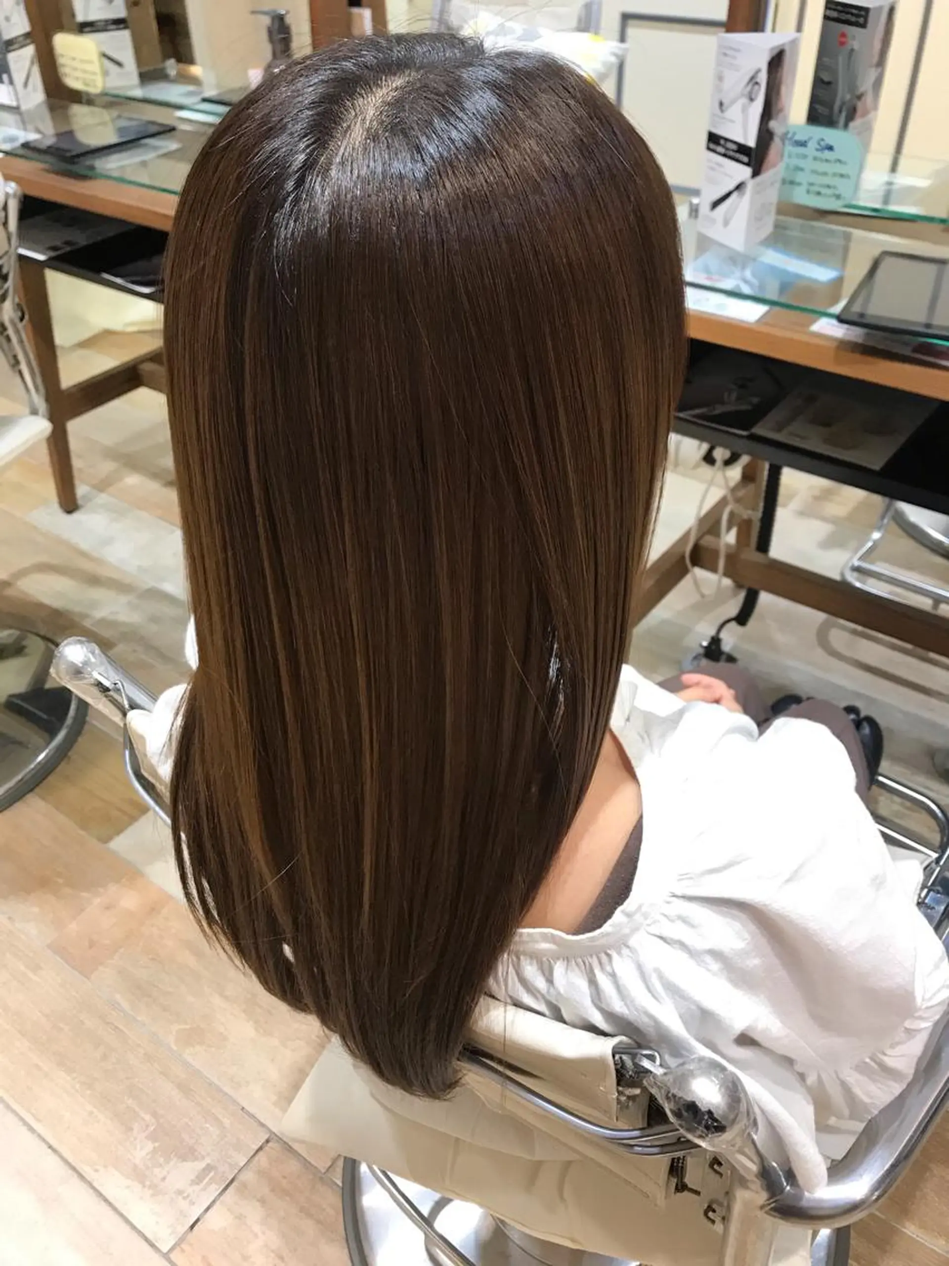 ロング 松島 涼花のヘアスタイル