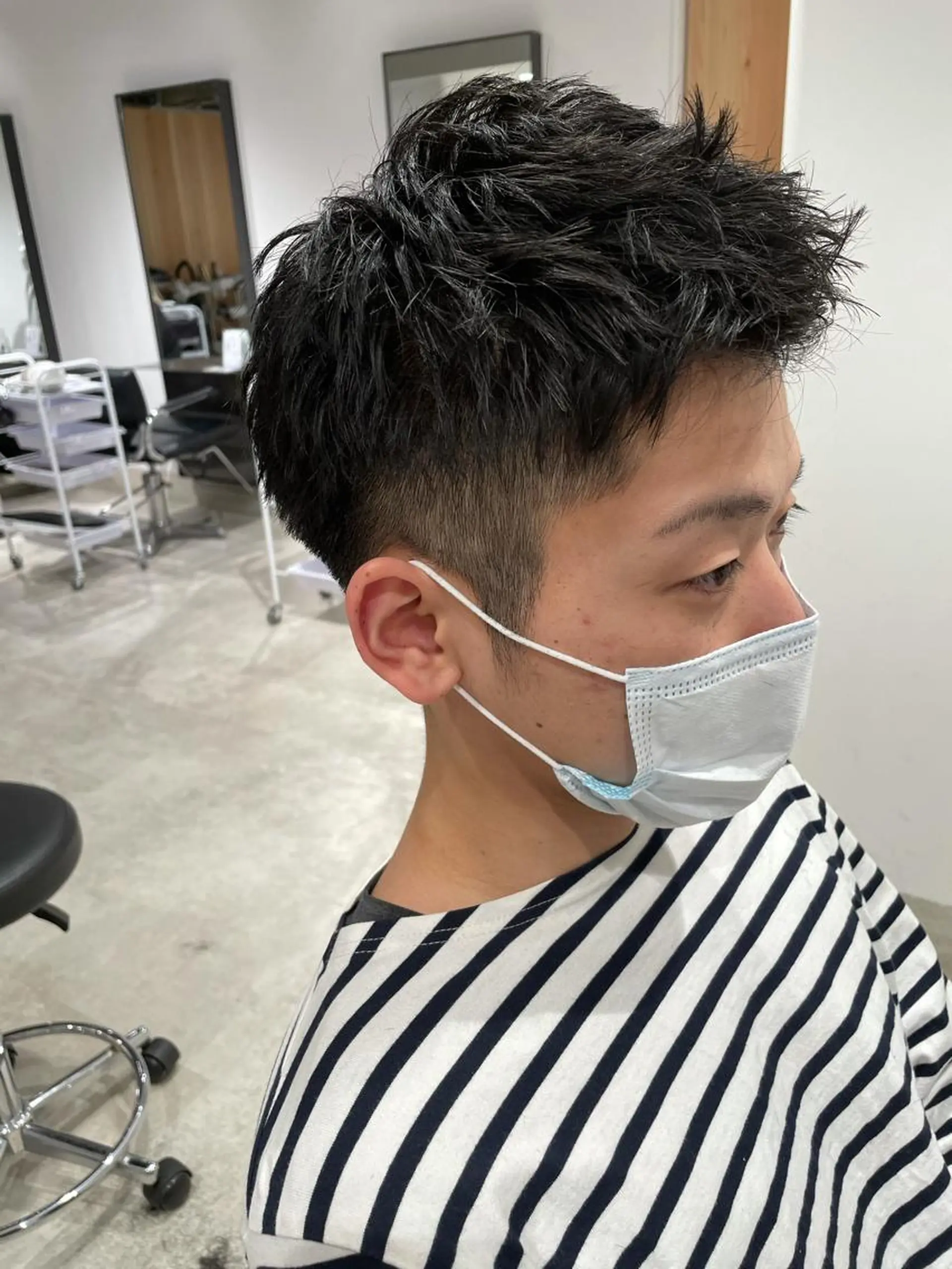 ショート カラー パーマ ヘアアレンジ メンズ パーソナルカラー合わ せたカラー🤍なつみのヘアスタイル