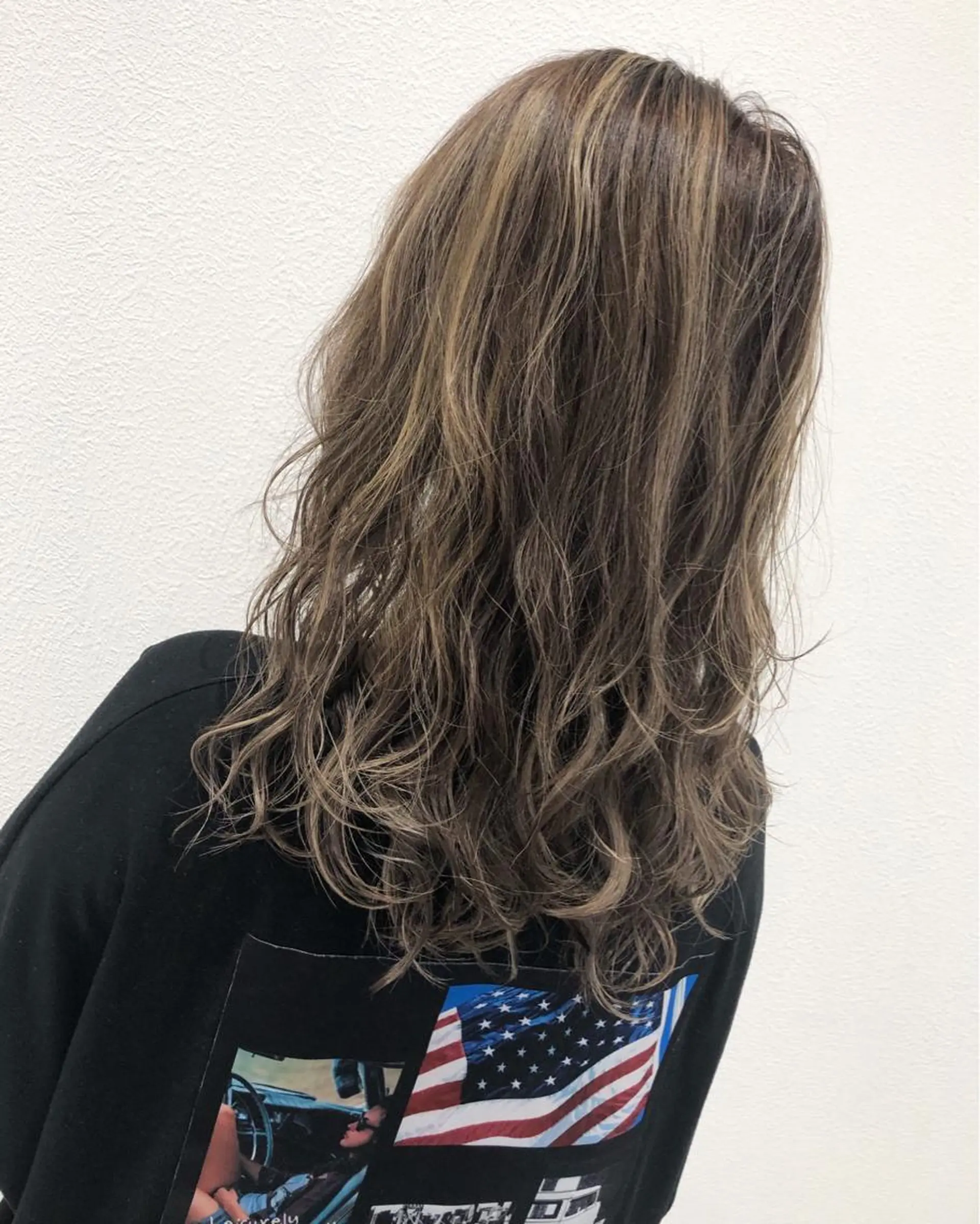 セミロング ヘアカラー トリートメント 岸 保奈美のヘアスタイル