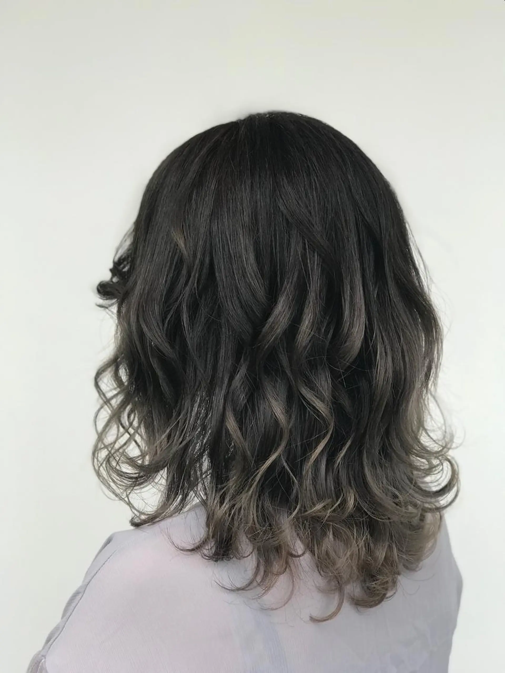 ミディアム 下條 真のヘアスタイル