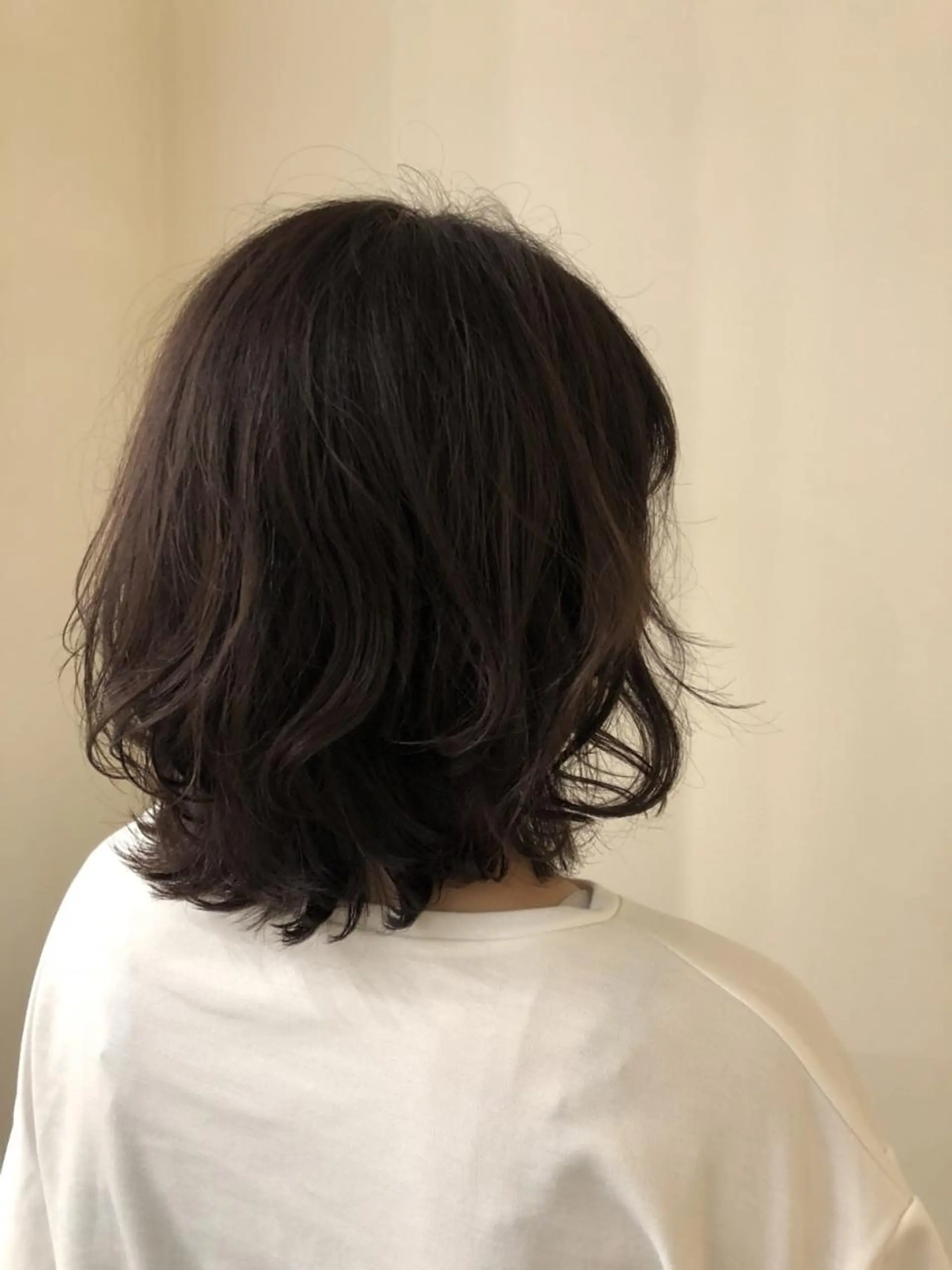 ミディアム 久保 敏之のヘアスタイル