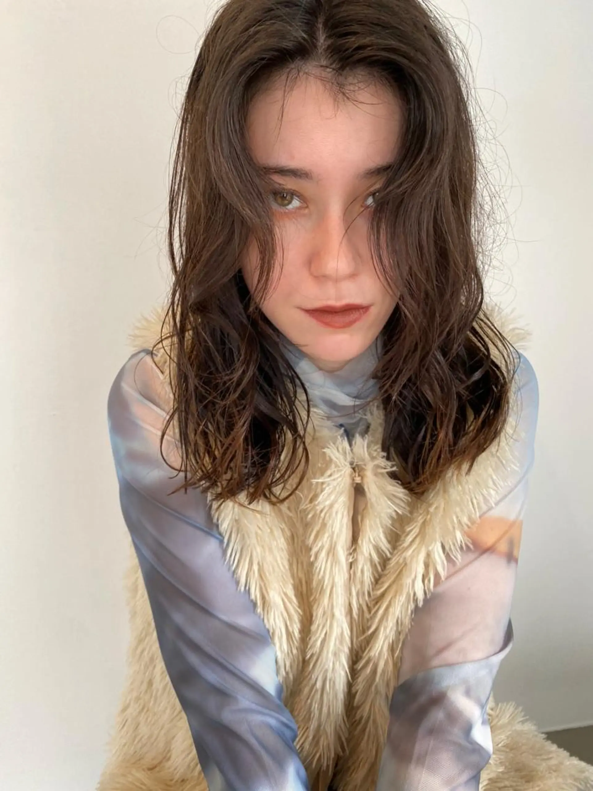 ミディアム カラー パーマ ミディアムパーマ アディクシーカラー ブリーチ ブロンド ブルーカラー カット ヘアカラー トリートメント CEINE PATHのヘアスタイル