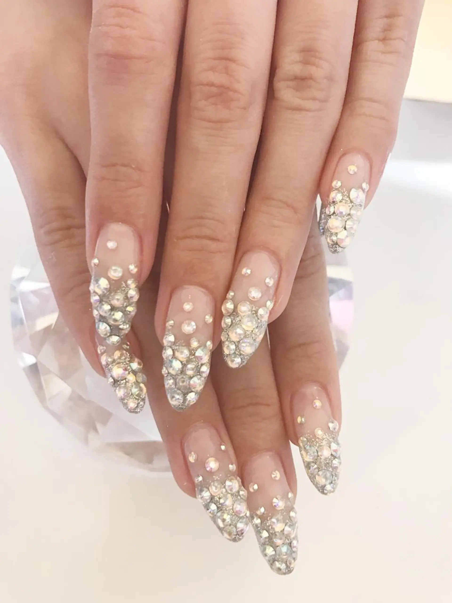 ネイル ジェルネイル ゴージャス グラデーション ラメ(グリッター) ラメグラデーション YUN 💅のネイルデザイン