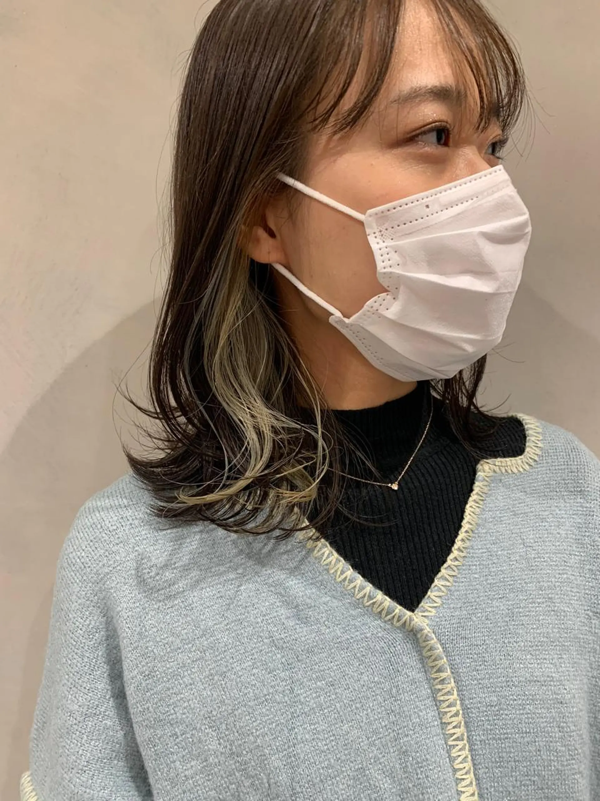 ミディアム カラー 似合わせ/レイヤー/ ボブ/西島 絢香のヘアスタイル