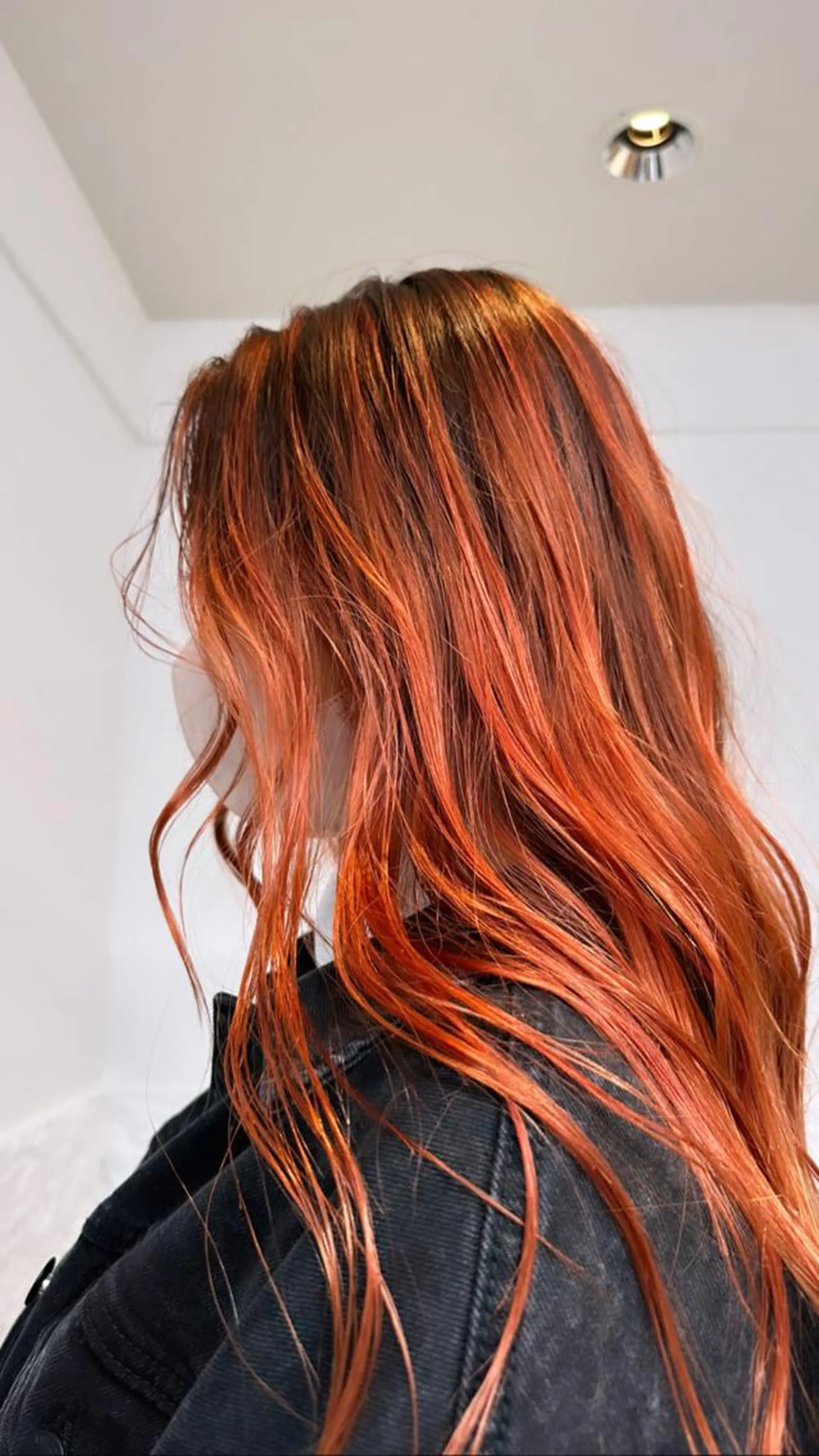 ミディアム カラー カット ヘアカラー トリートメント ハイトーン特化サロン 代表　中谷蓮のヘアスタイル