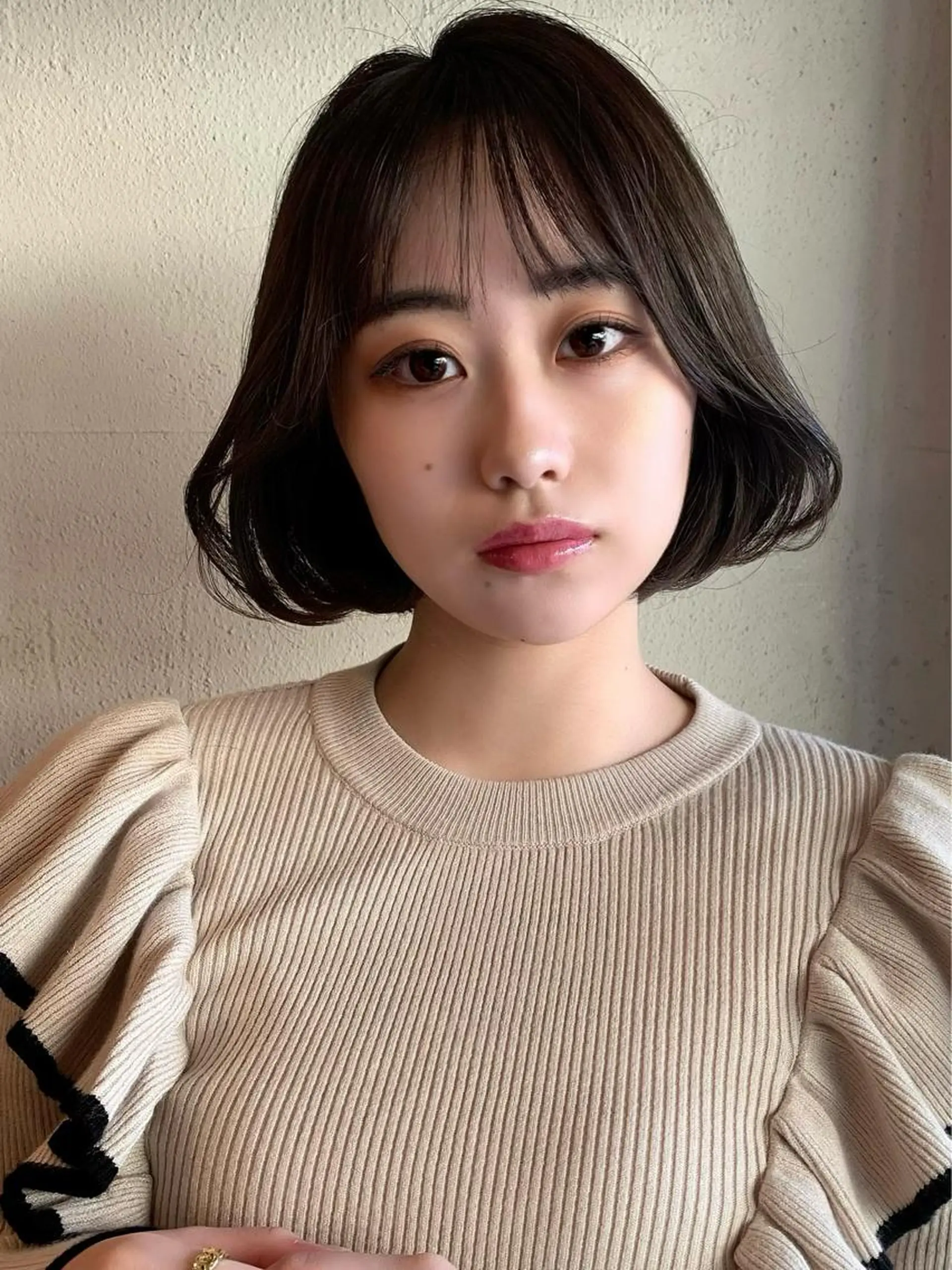 ショート カラー 透明感/オリーブ/ グレージュ/YUKAのヘアスタイル