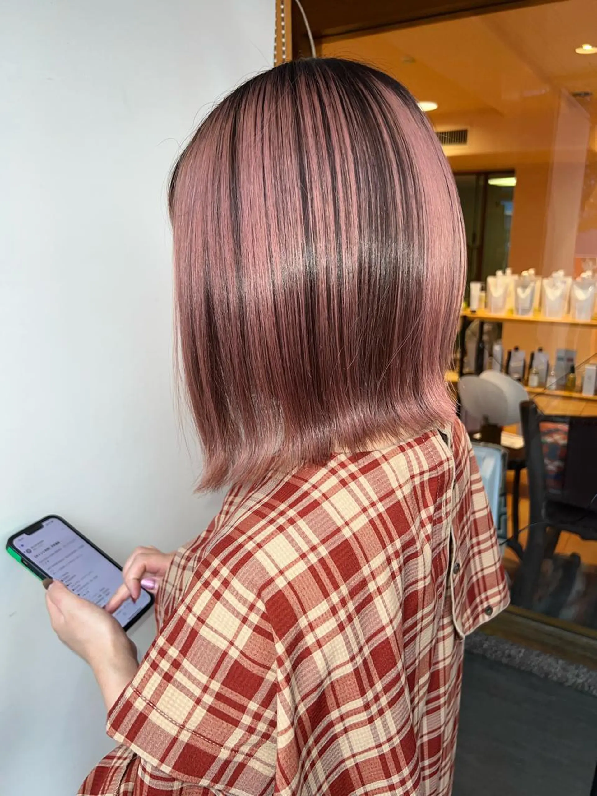 ミディアム カラー morio from london所属・松岡彩華 ボブ /グレージュのヘアスタイル