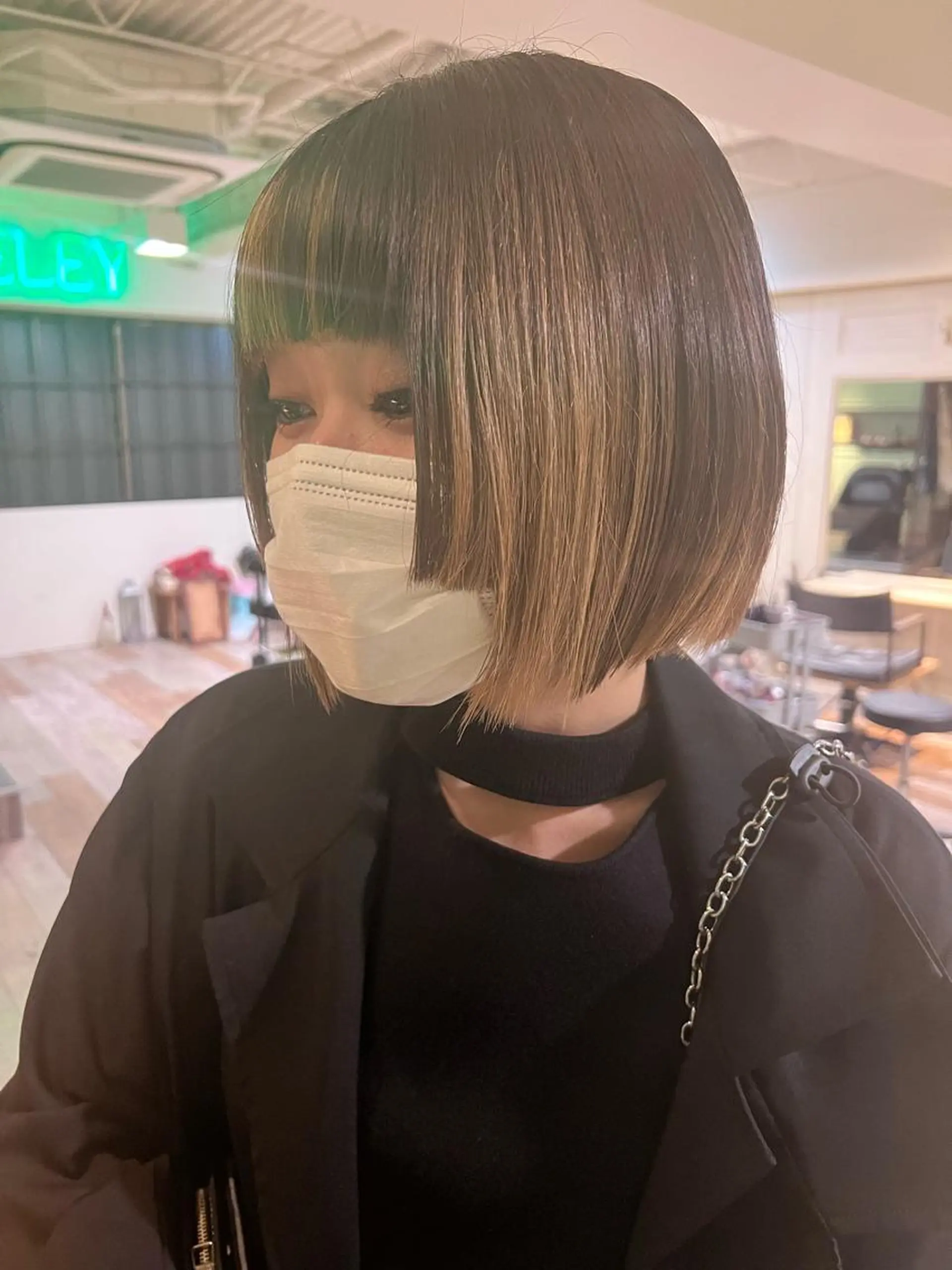 ショート カラー ブリーチ デザインカラー ボブ 顔まわりレイヤー 姫カット カット ヘアカラー トリートメント 🌈デザインヘア職人 Kaede🌈のヘアスタイル