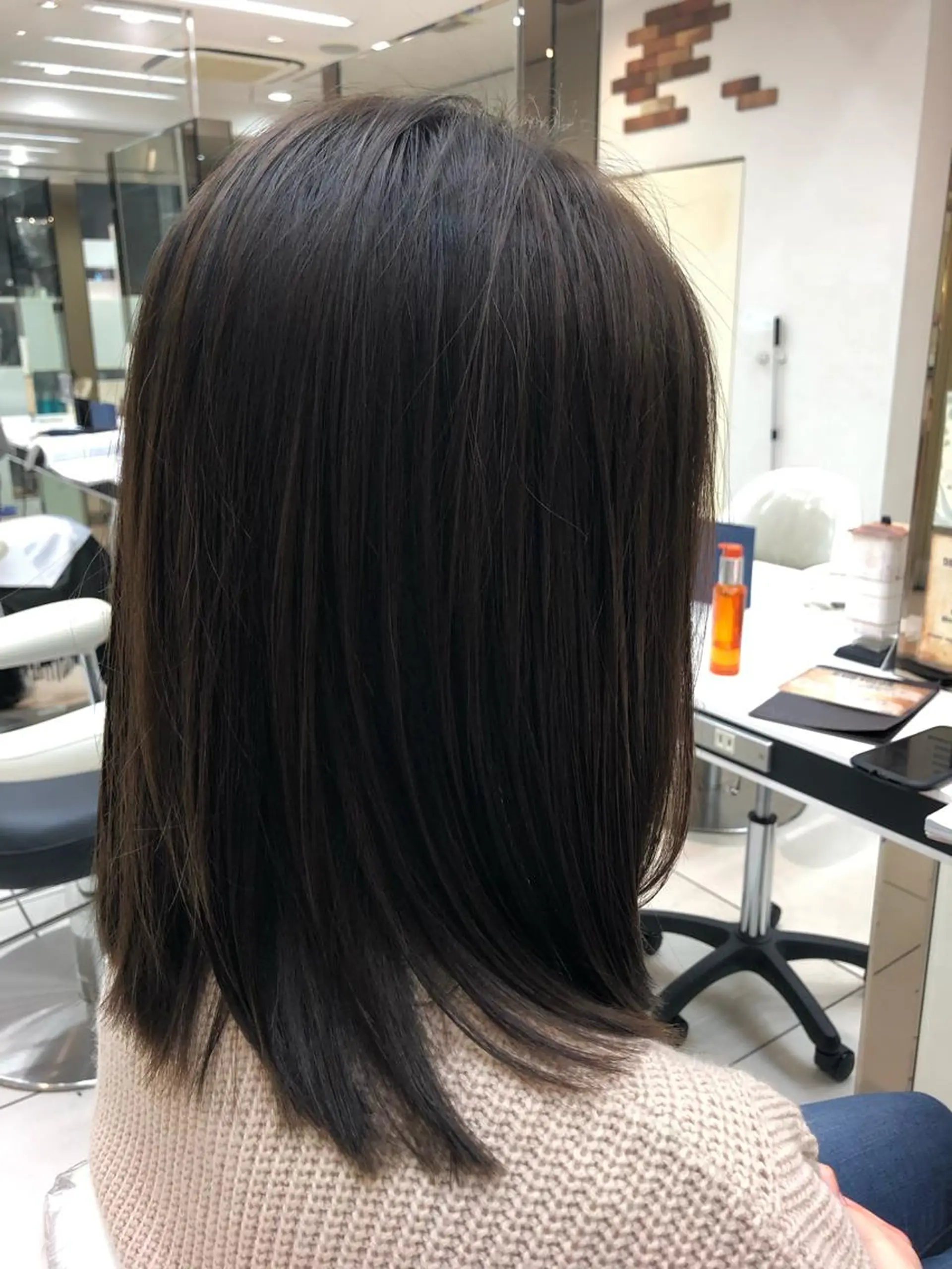 セミロング カラー パーマ 縮毛矯正 Ｄirector 　徳久　真紀の眉毛・アイブロウイメージ