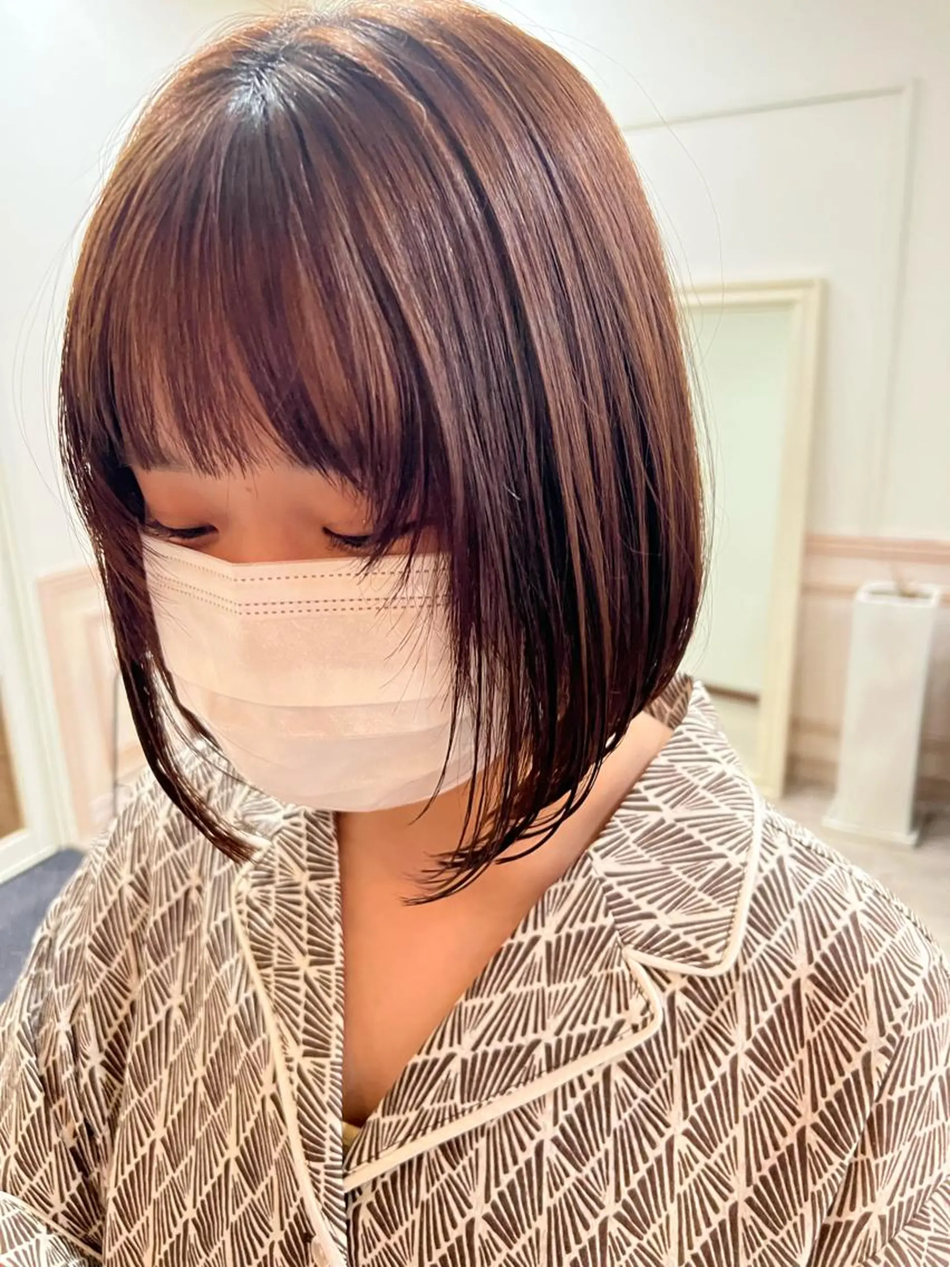 ショート ボブ カット 小池 楓のヘアスタイル