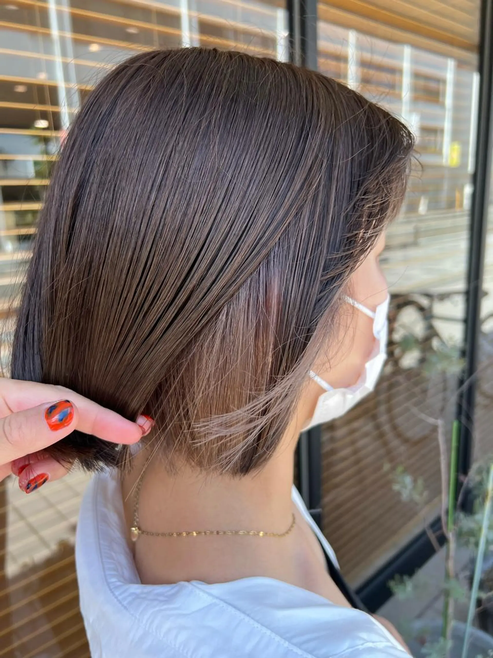 ショート カラー インナーカラー Oasisgarden所属・レイヤー/ブリーチ MOMOのヘアスタイル