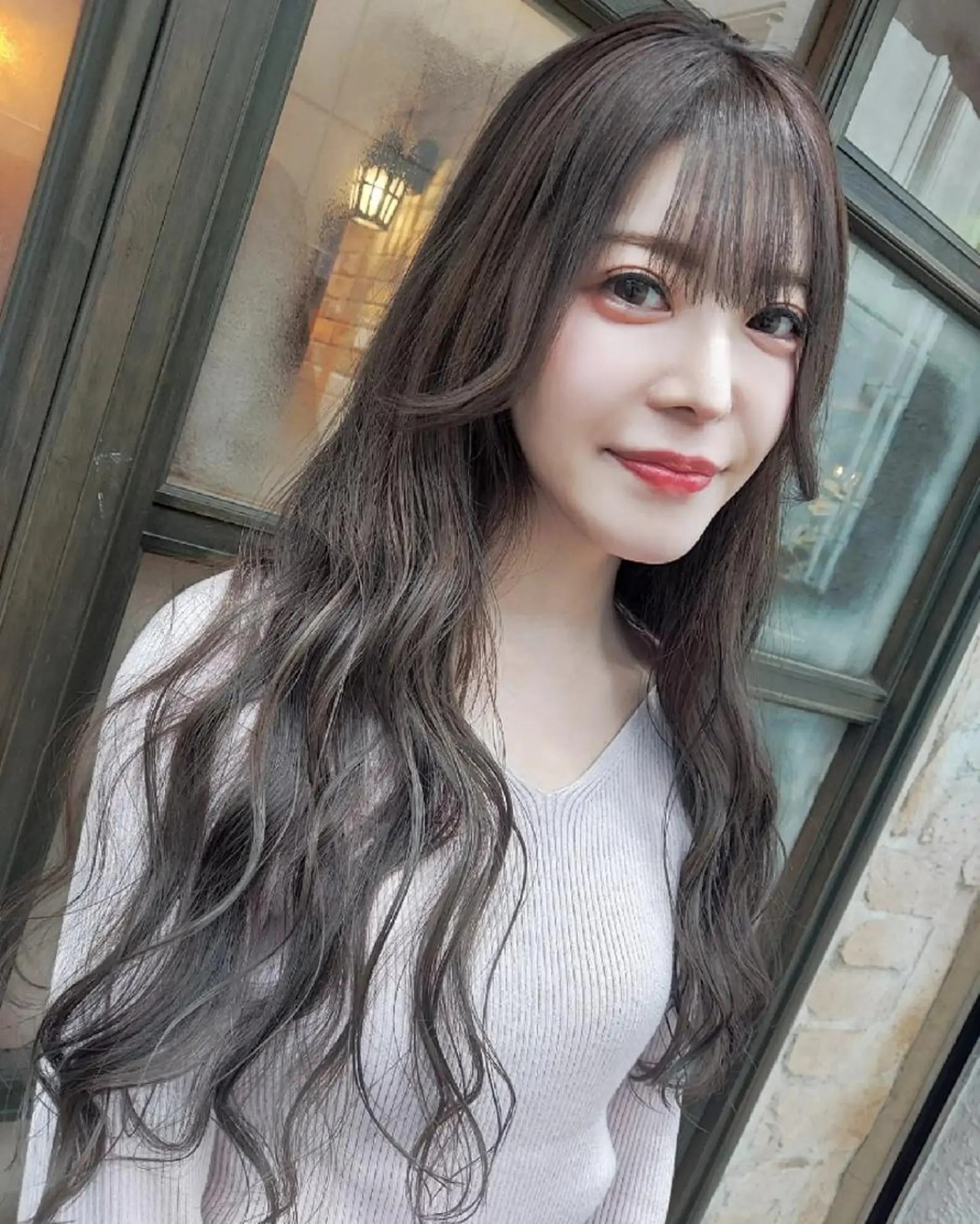 ロング カラー グレージュ カット ヘアカラー トリートメント grow上野御徒町【グロウ】所属・ブリーチ・ハイトーン 特化🎉内山のヘアスタイル