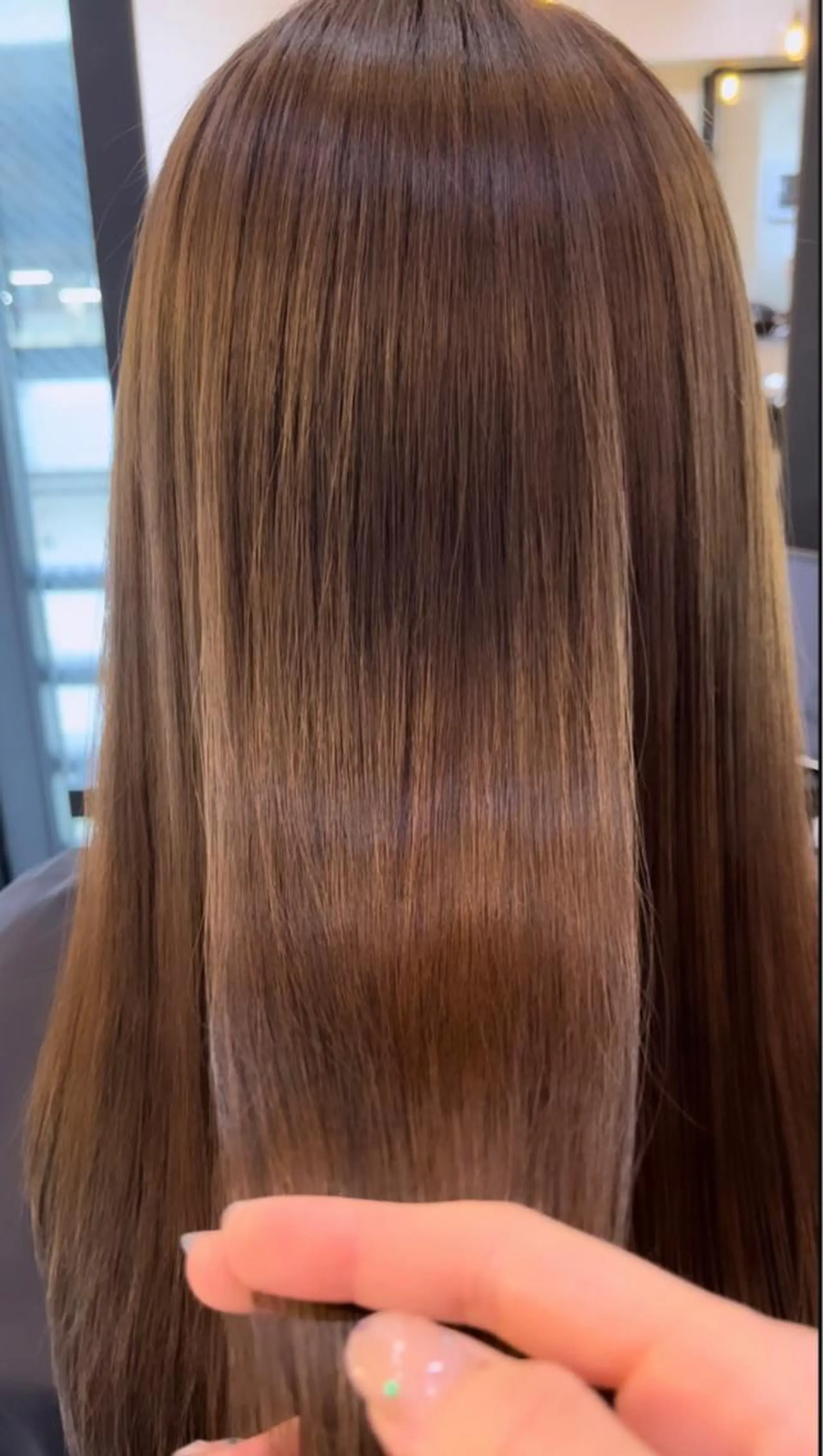 ロング カラー ヘアアレンジ トリートメント 酸熱トリートメント ハイトーンカラー 🦋yuri🦋のヘアスタイル