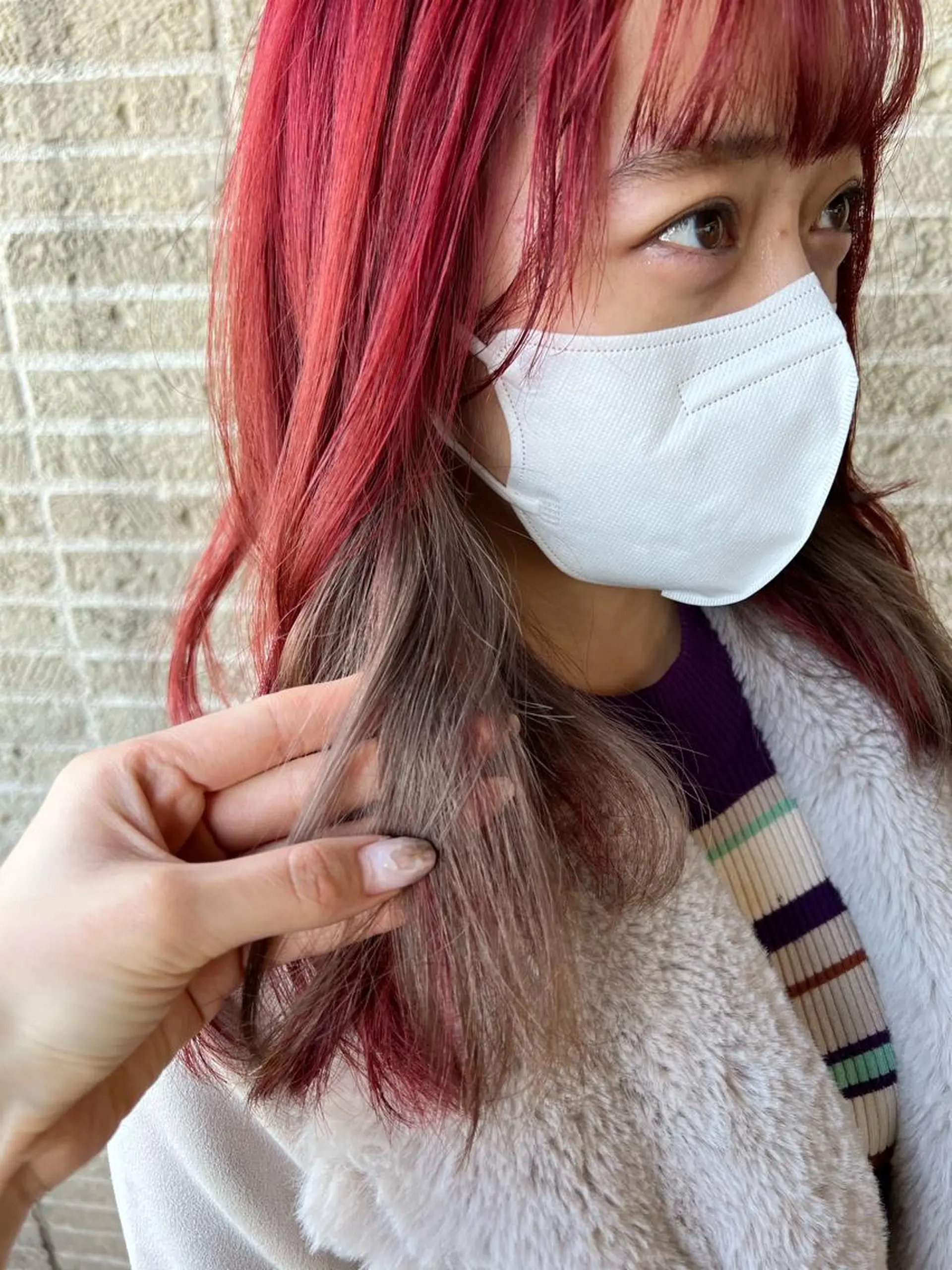 ミディアム カラー パーマ ヘアアレンジ カット ヘアカラー 加藤 綾華のヘアスタイル