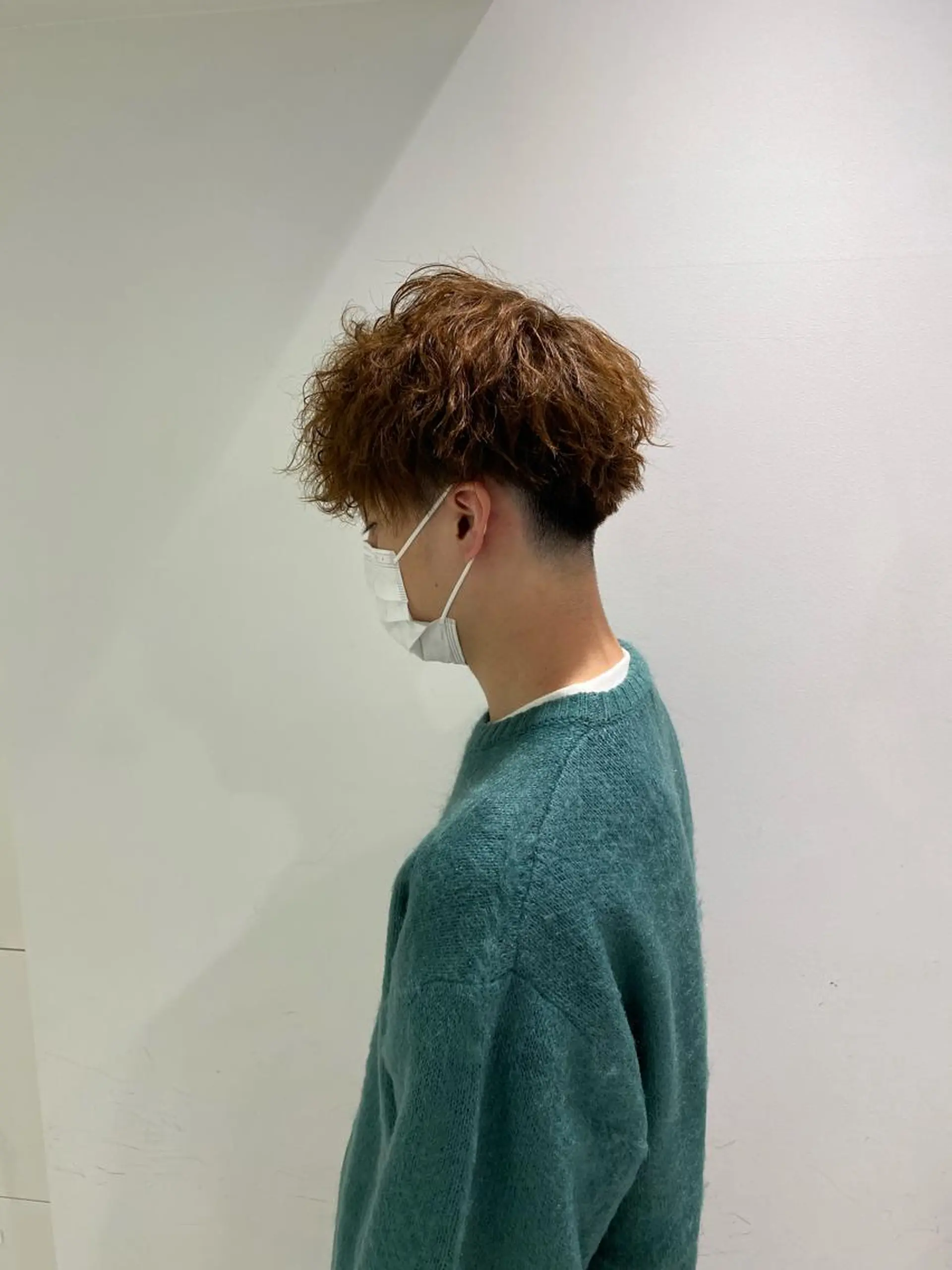 ミディアム カラー パーマ メンズ GOTODAY所属・横浜駅メンズパーマ師 🌀岩﨑弘成🌀のヘアスタイル