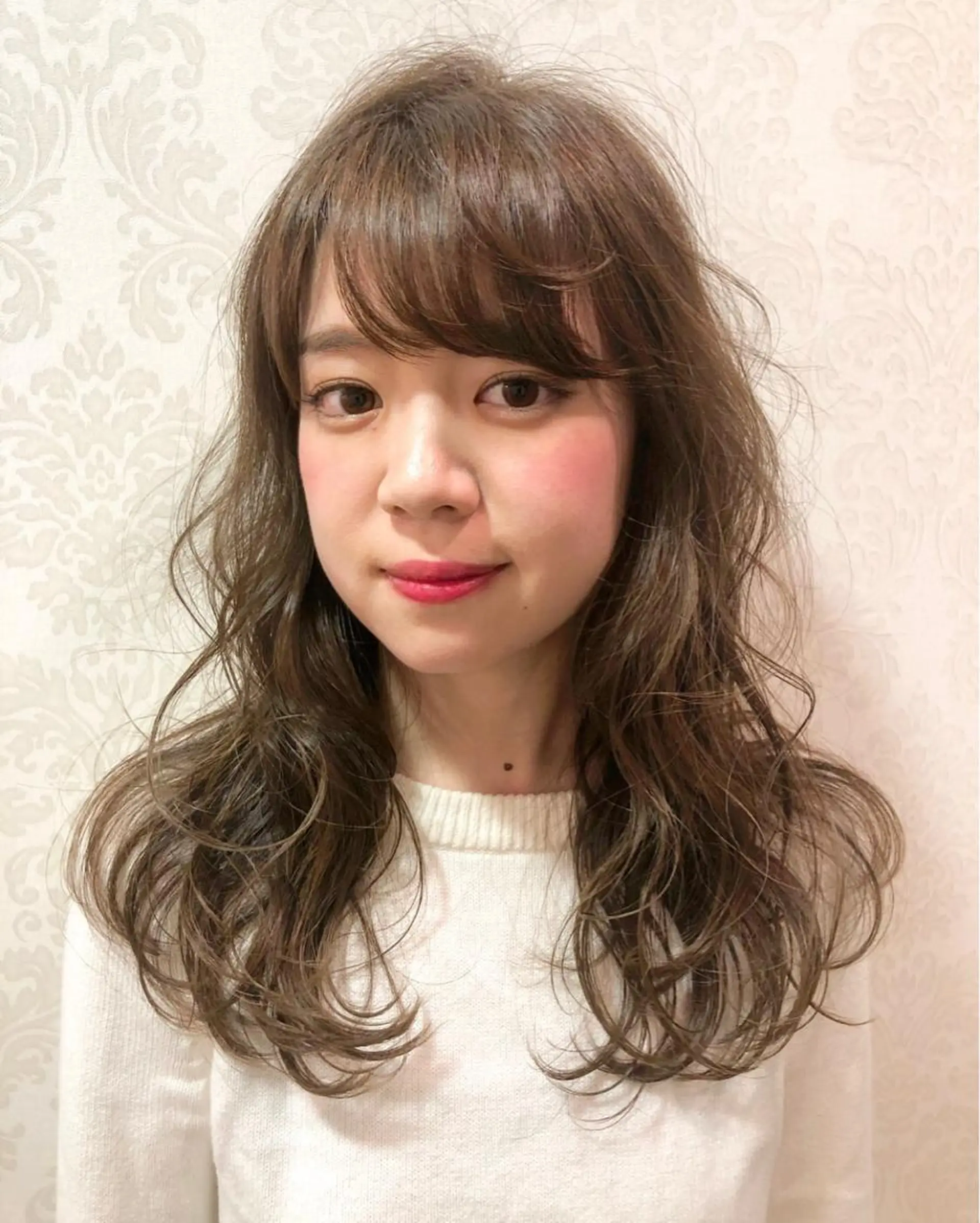 ロング village所属・スタイリスト 佑梨のヘアスタイル